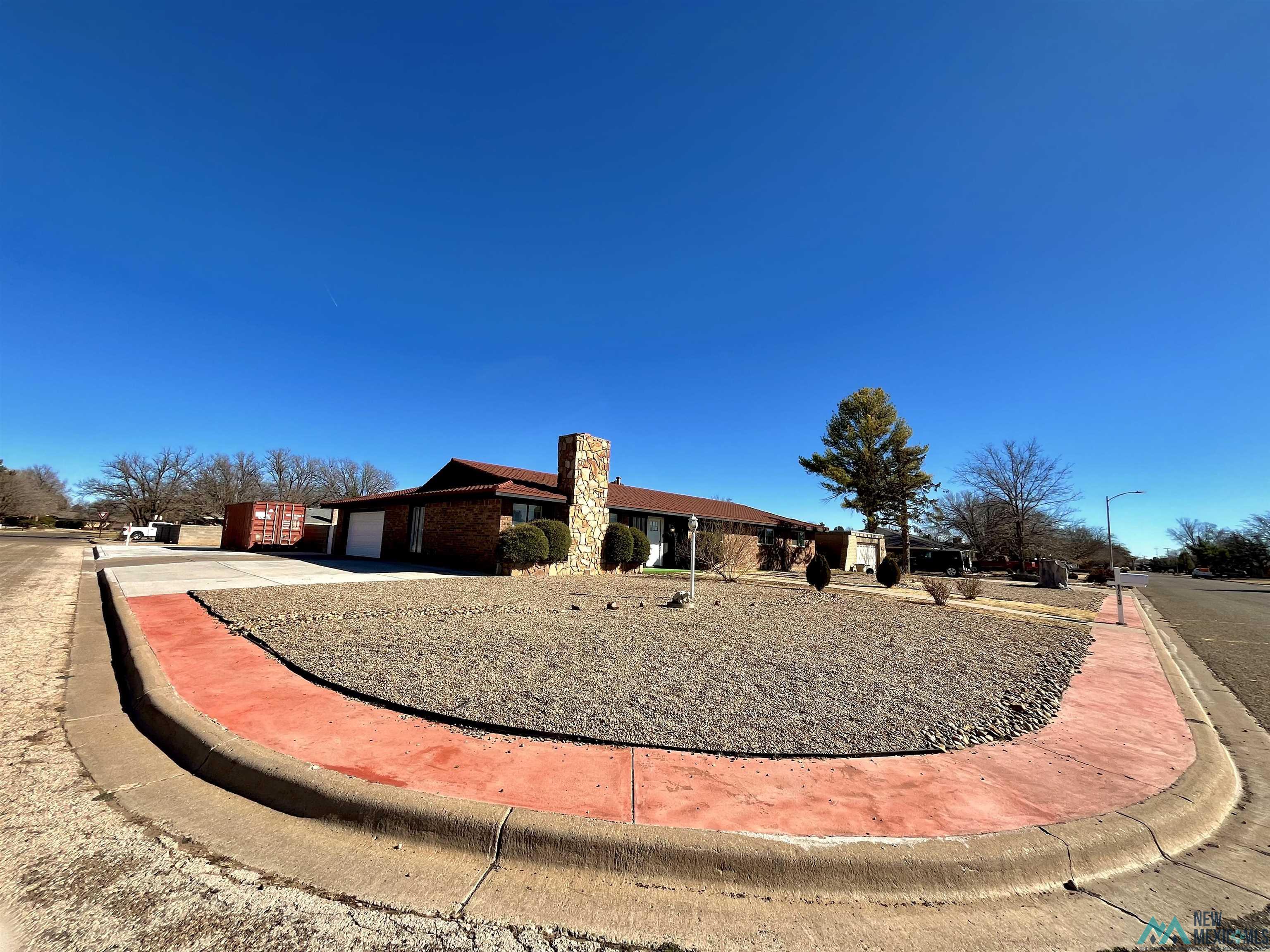 1713 Wilshire Boulevard