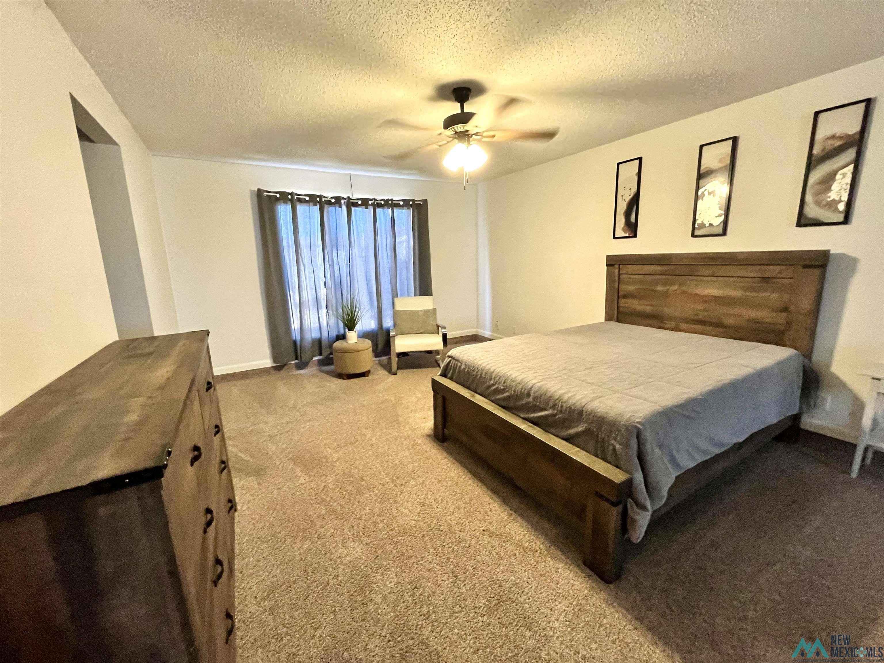 1713 Wilshire Boulevard