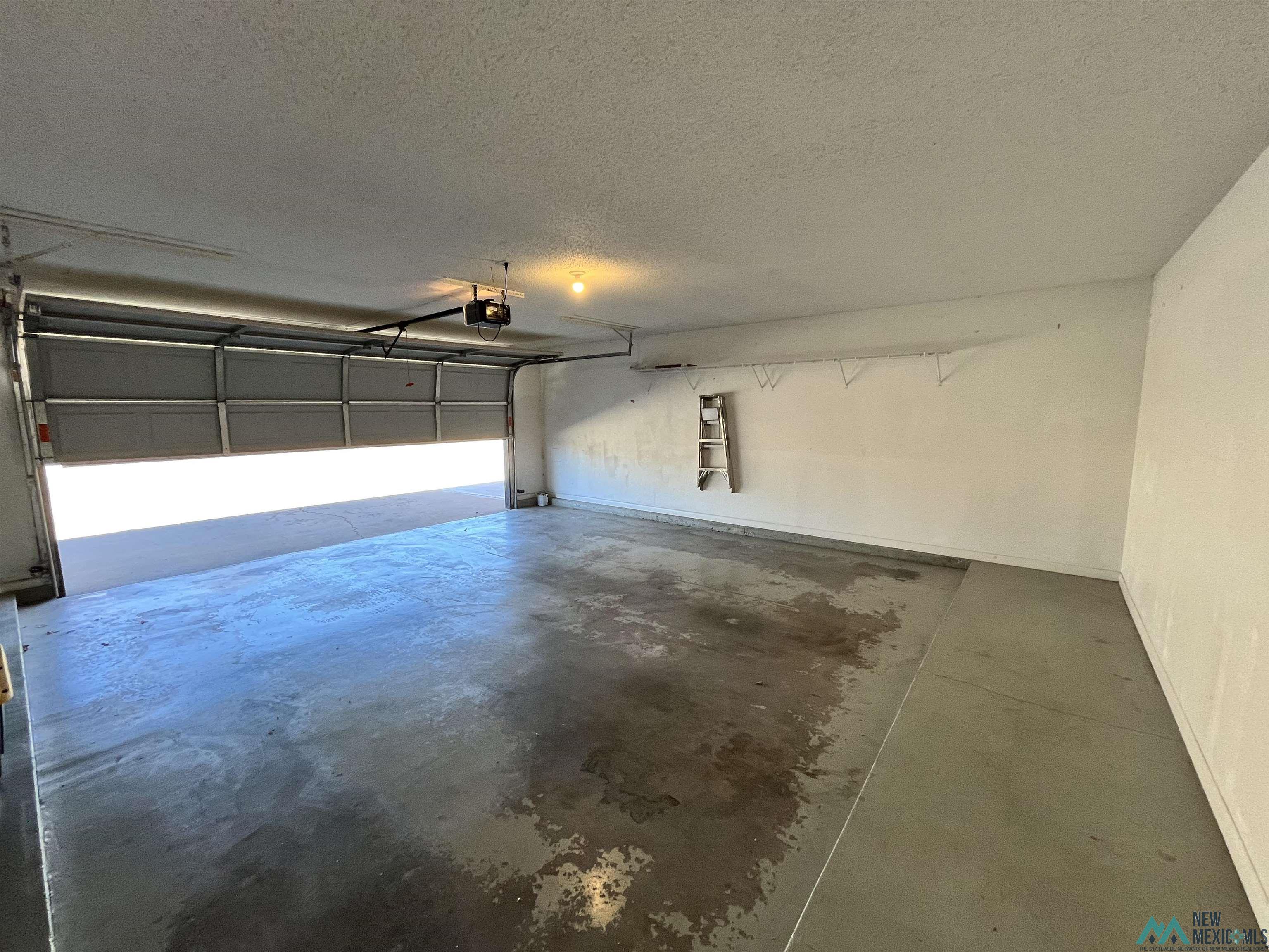 1713 Wilshire Boulevard