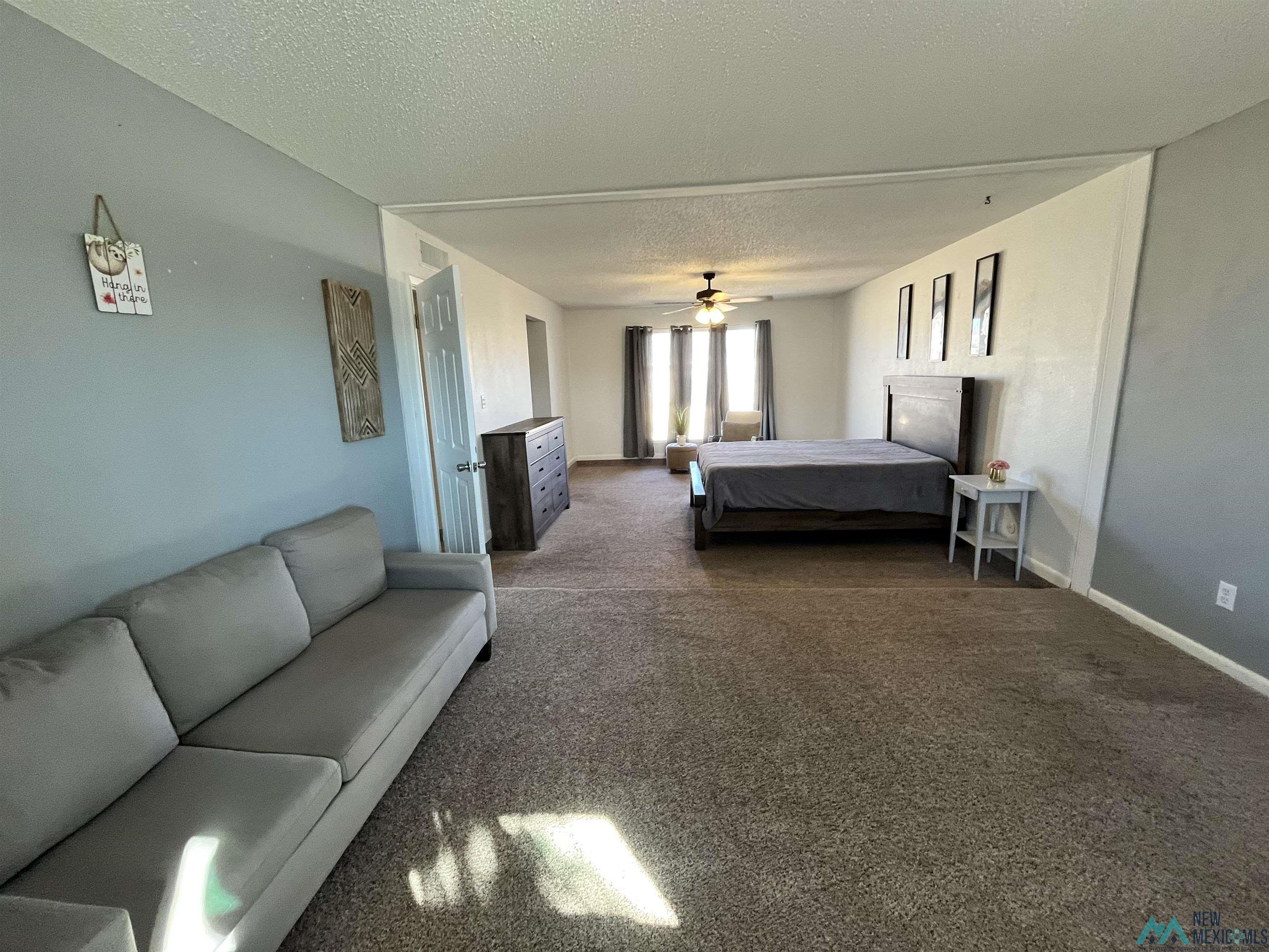 1713 Wilshire Boulevard