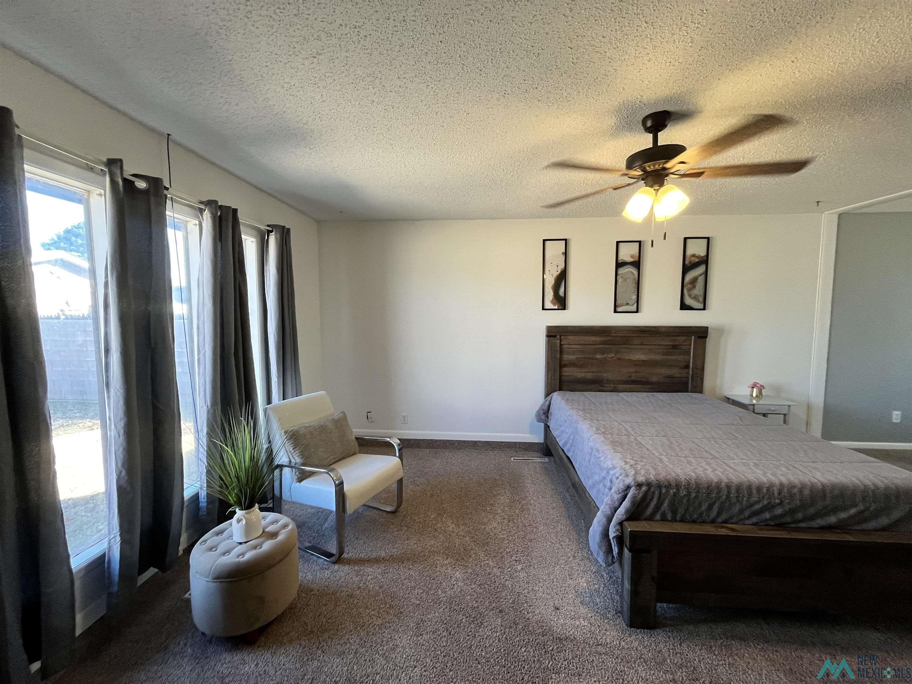 1713 Wilshire Boulevard