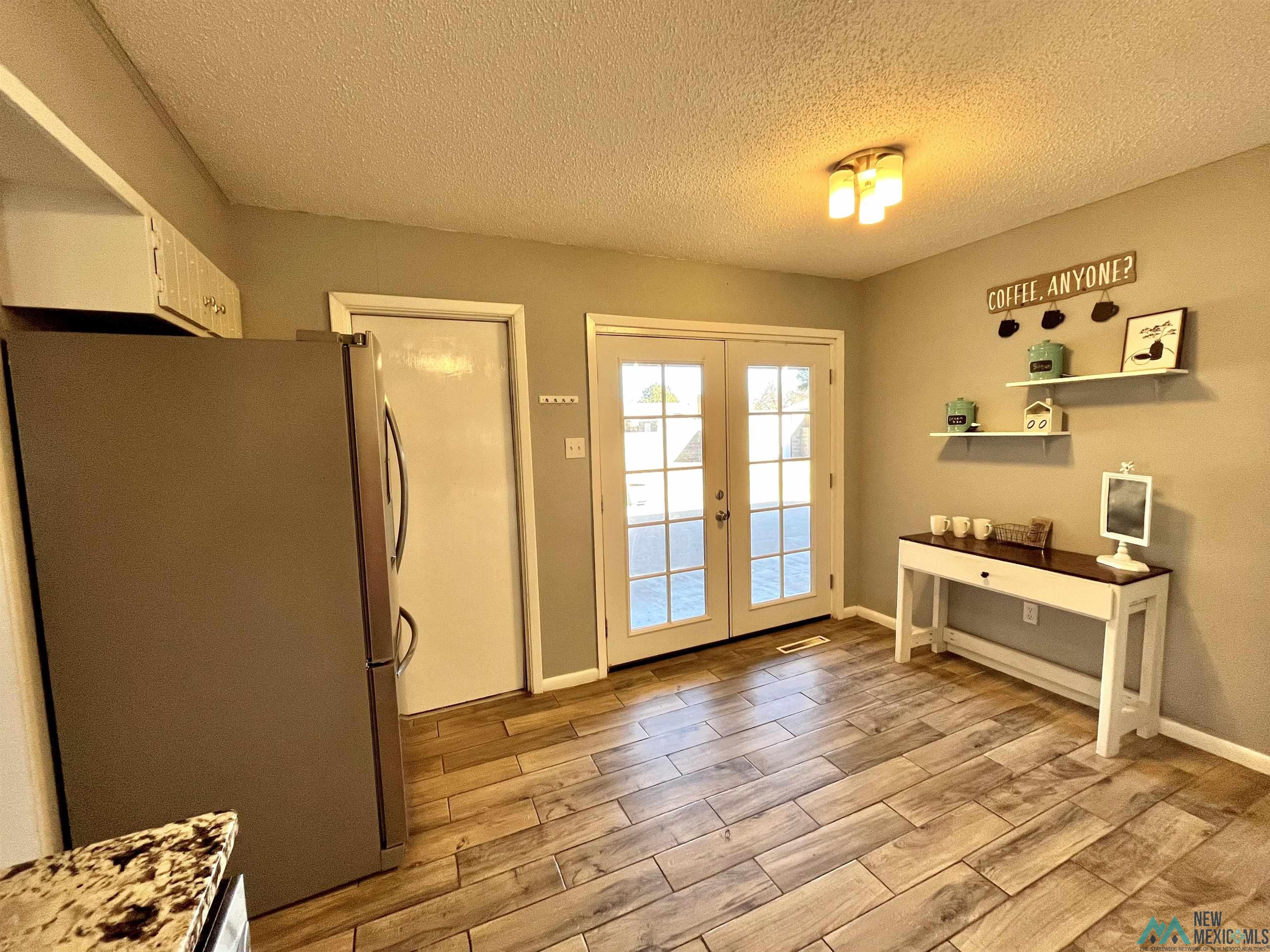 1713 Wilshire Boulevard