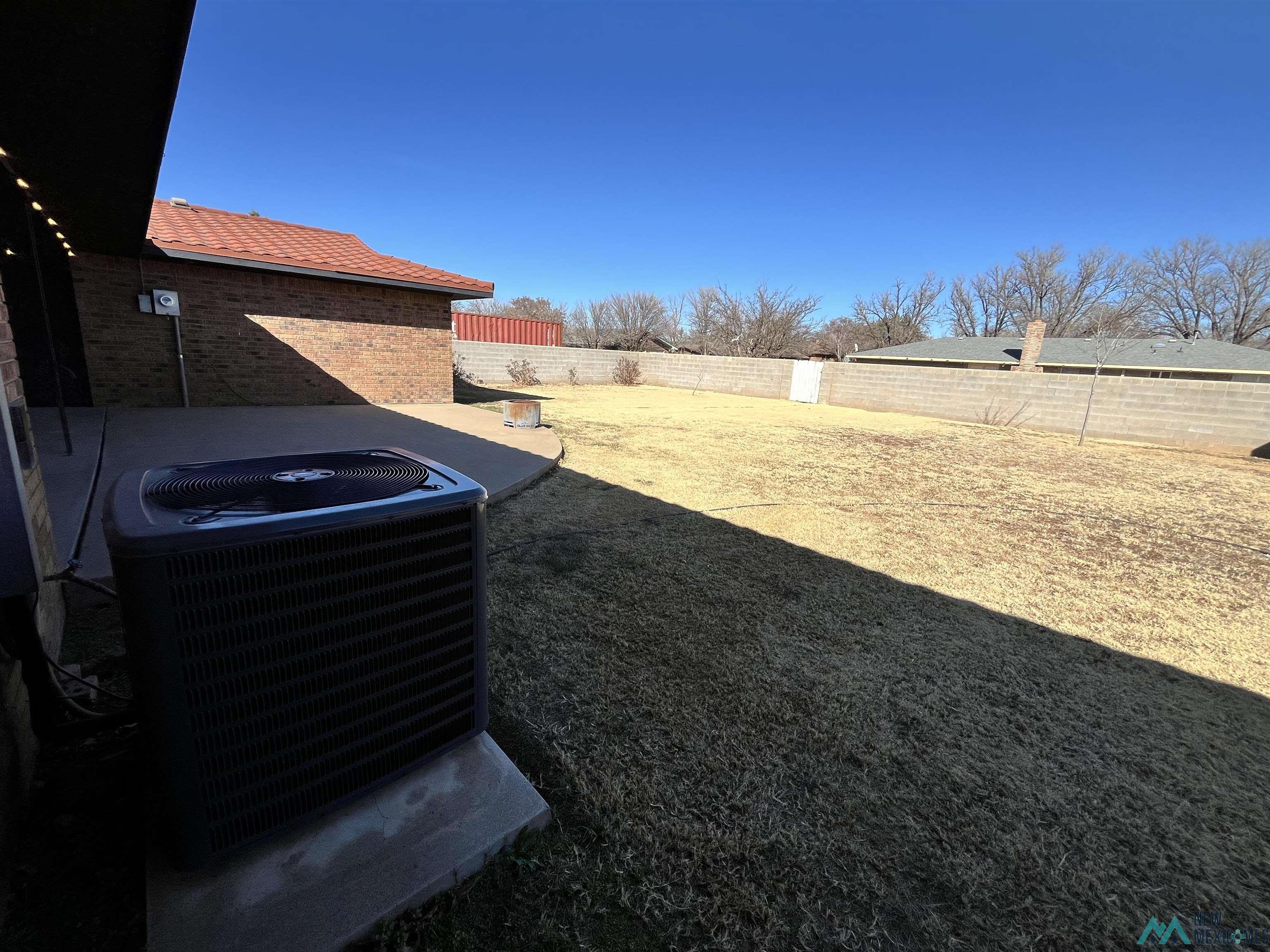 1713 Wilshire Boulevard