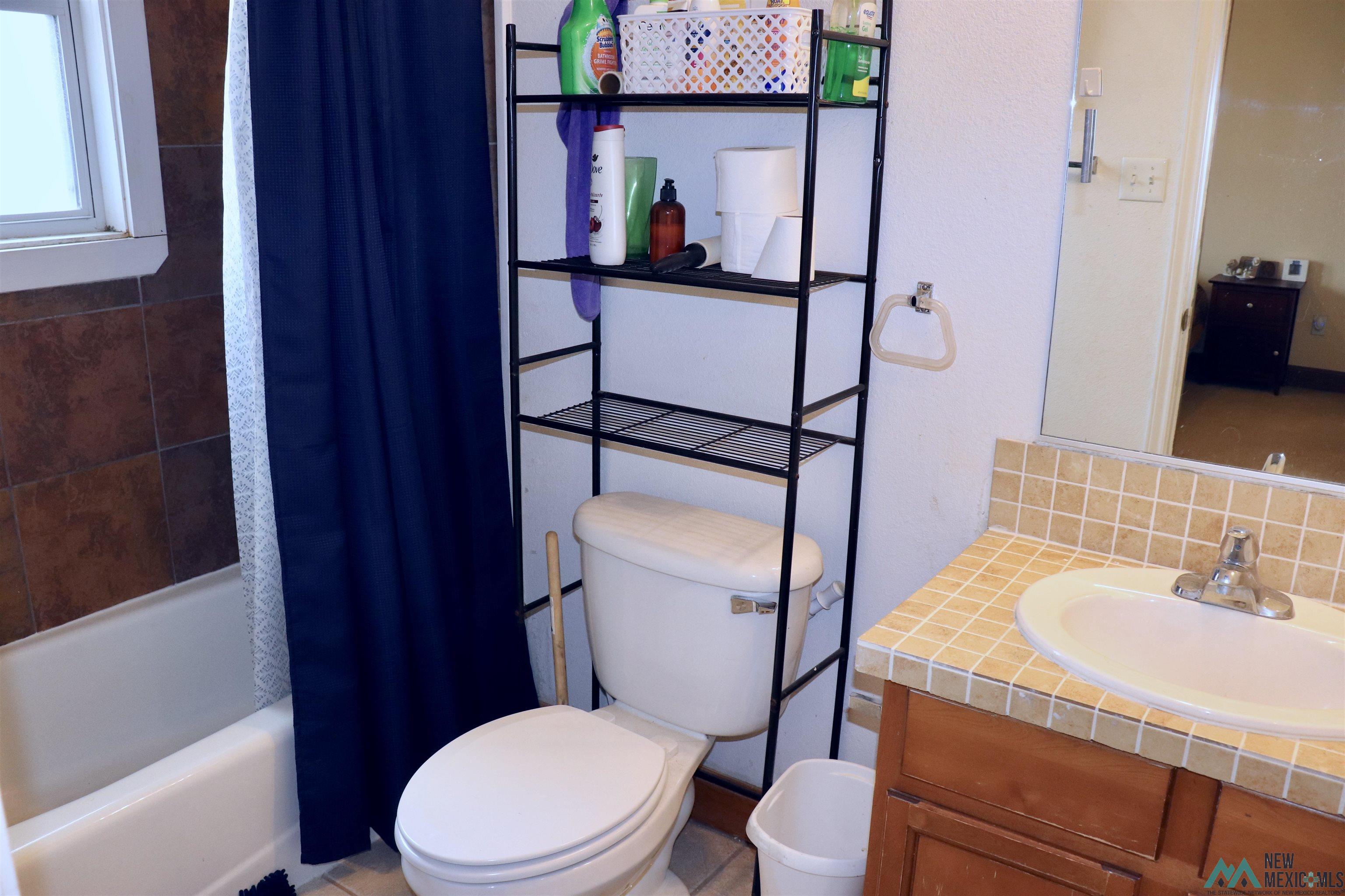 845 S Roosevelt Rd S Road