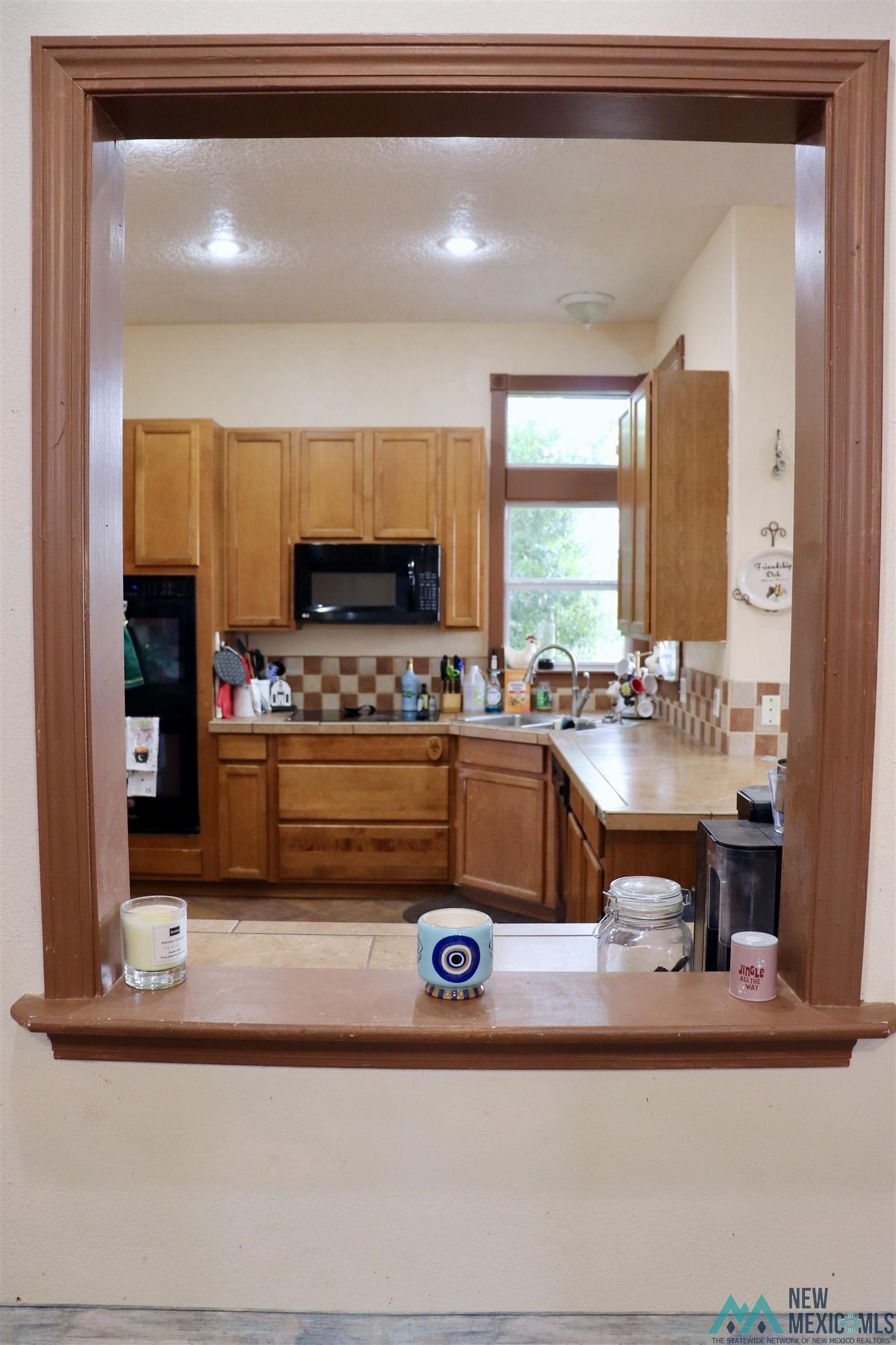 845 S Roosevelt Rd S Road