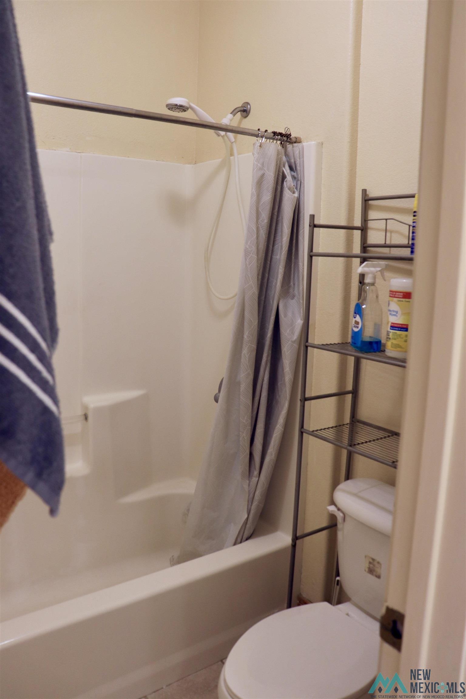 845 S Roosevelt Rd S Road