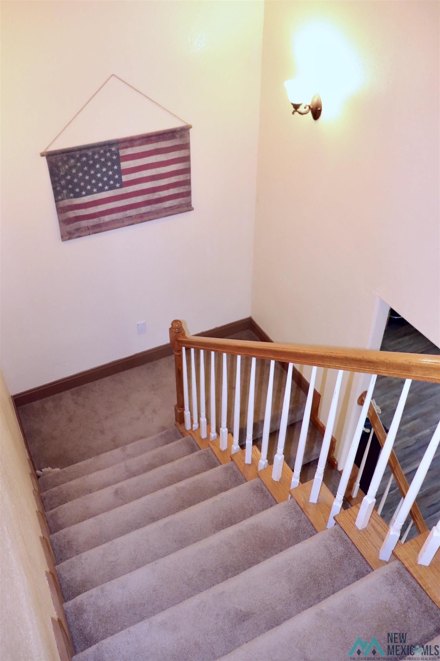 845 S Roosevelt Rd S Road