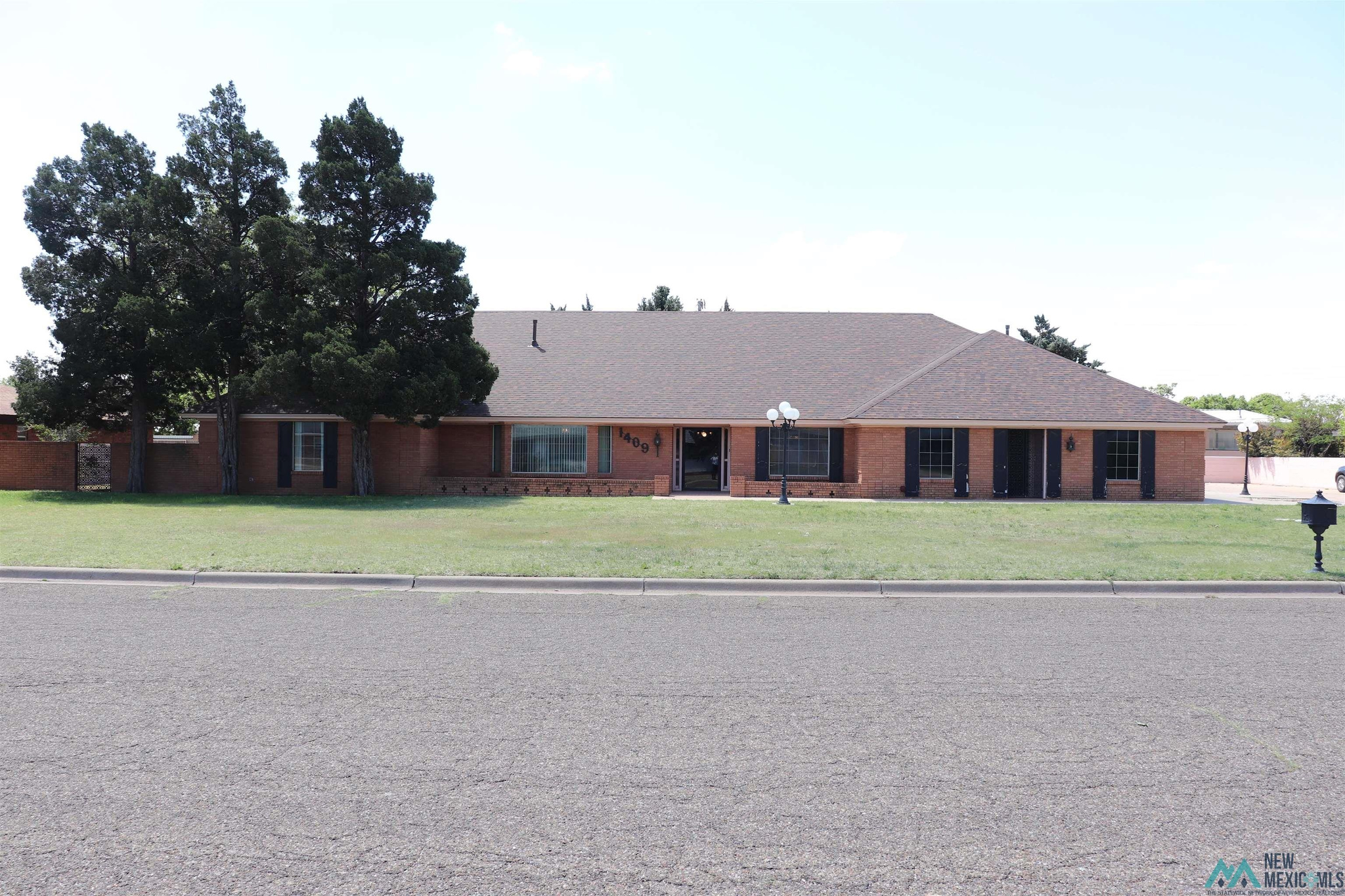 1409 Claremont Terrace