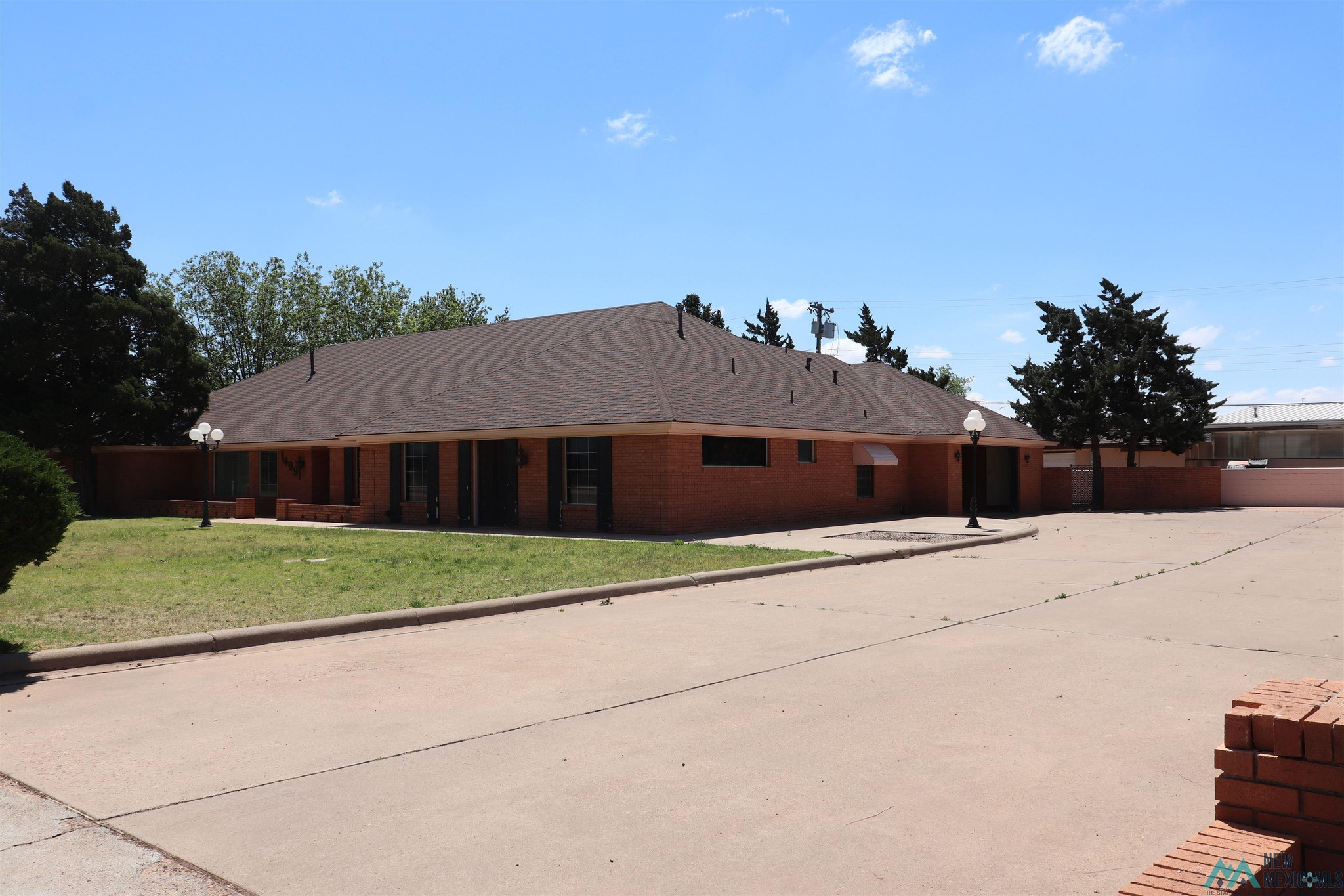 1409 Claremont Terrace