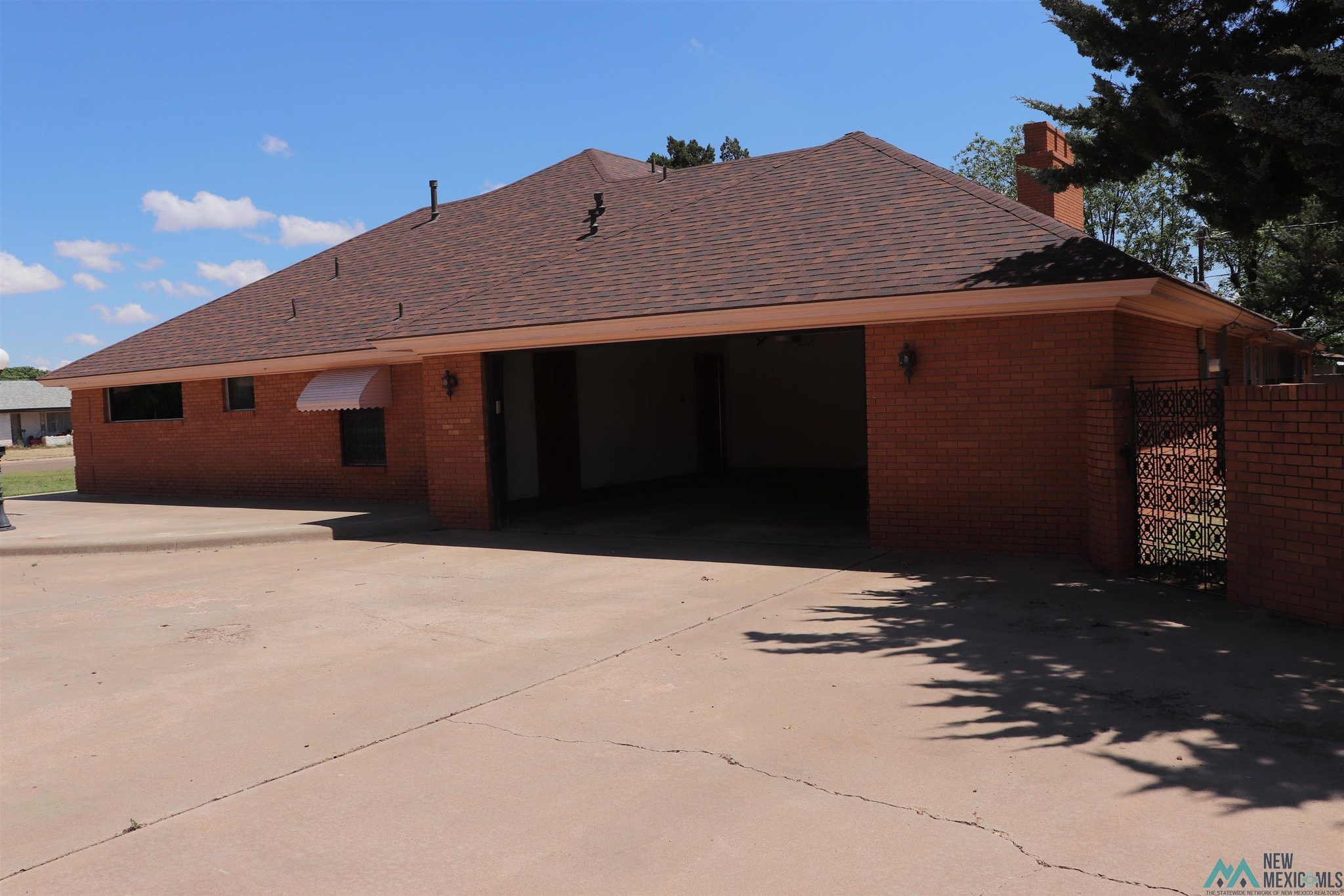 1409 Claremont Terrace