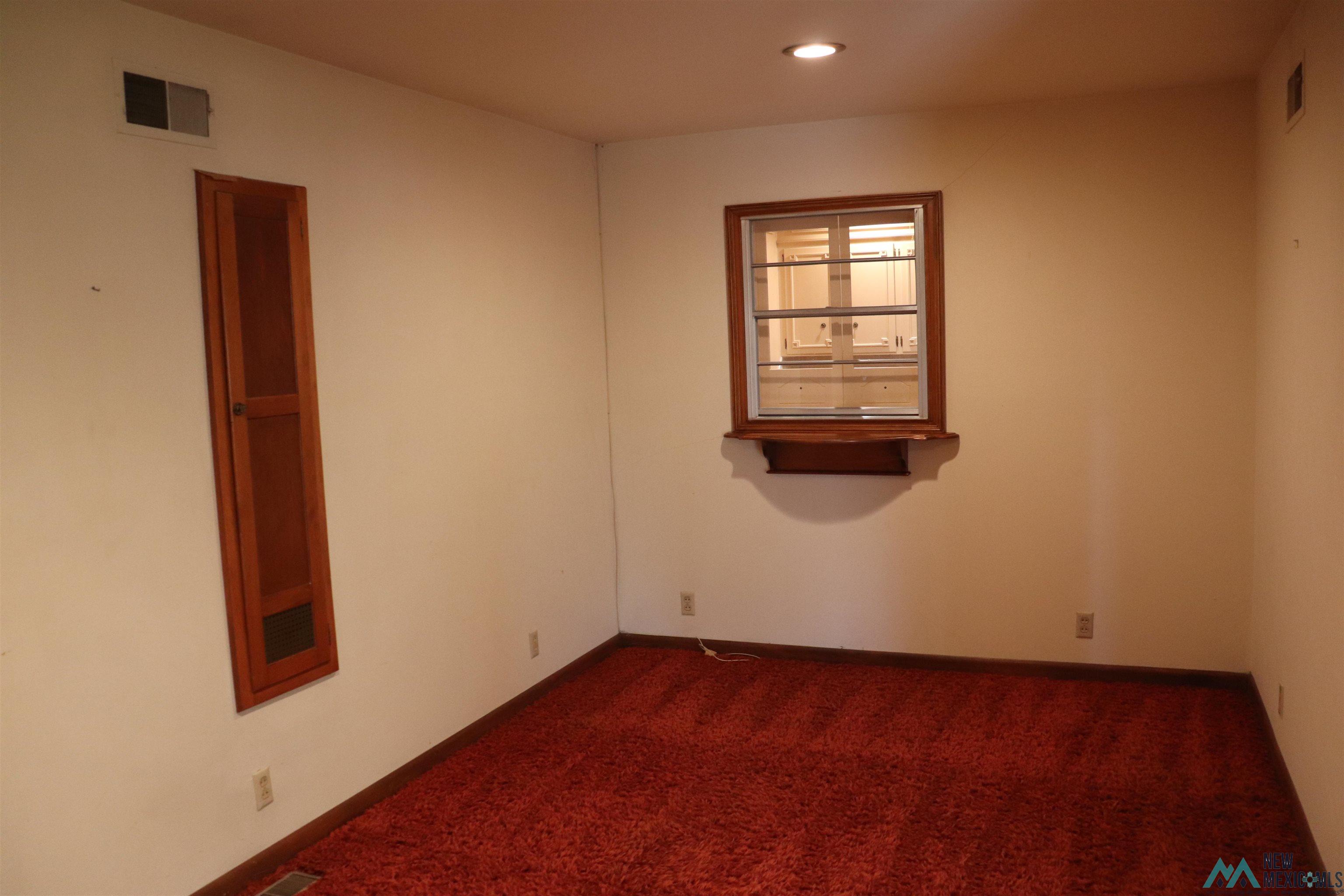 1409 Claremont Terrace