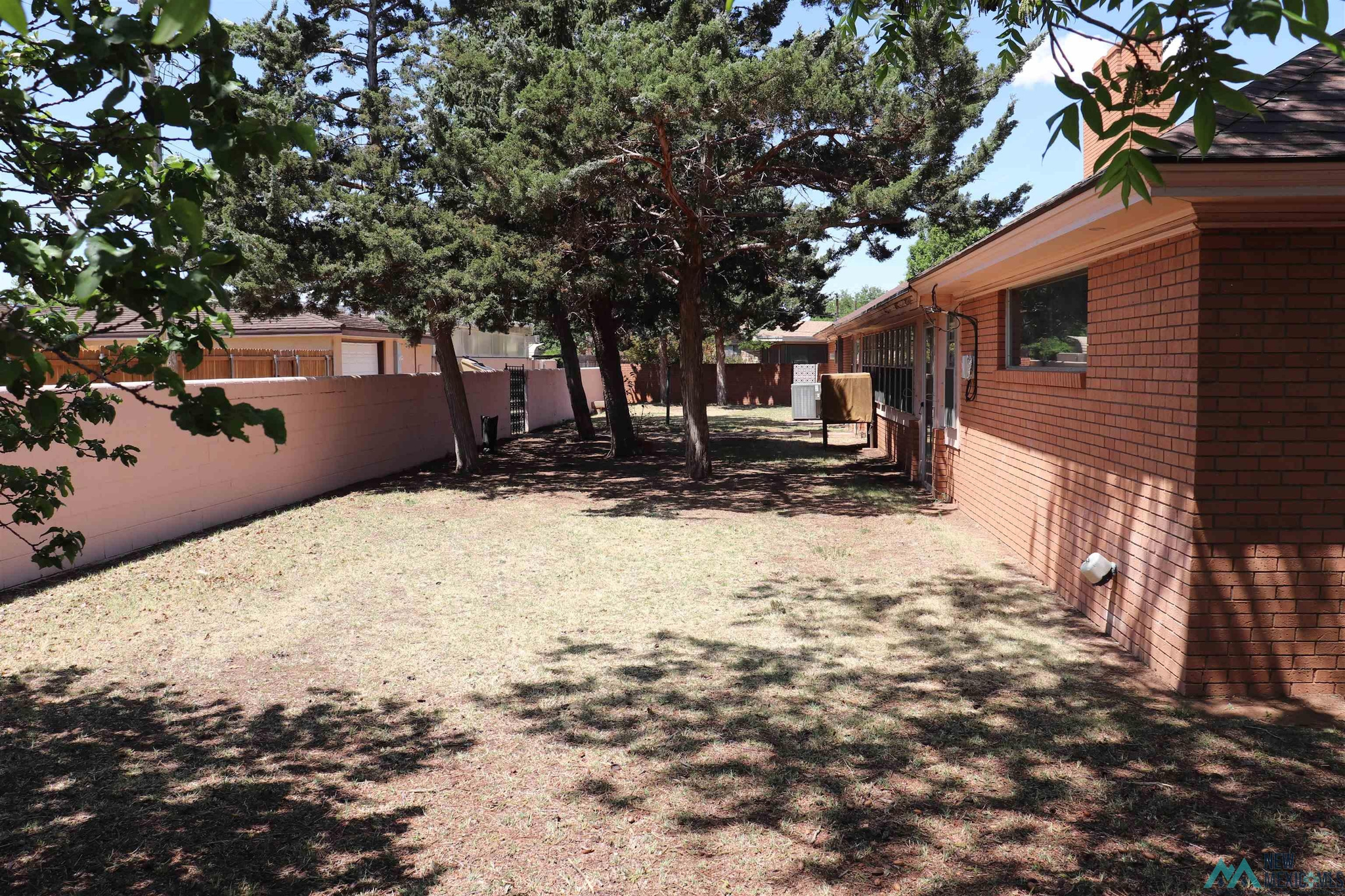 1409 Claremont Terrace