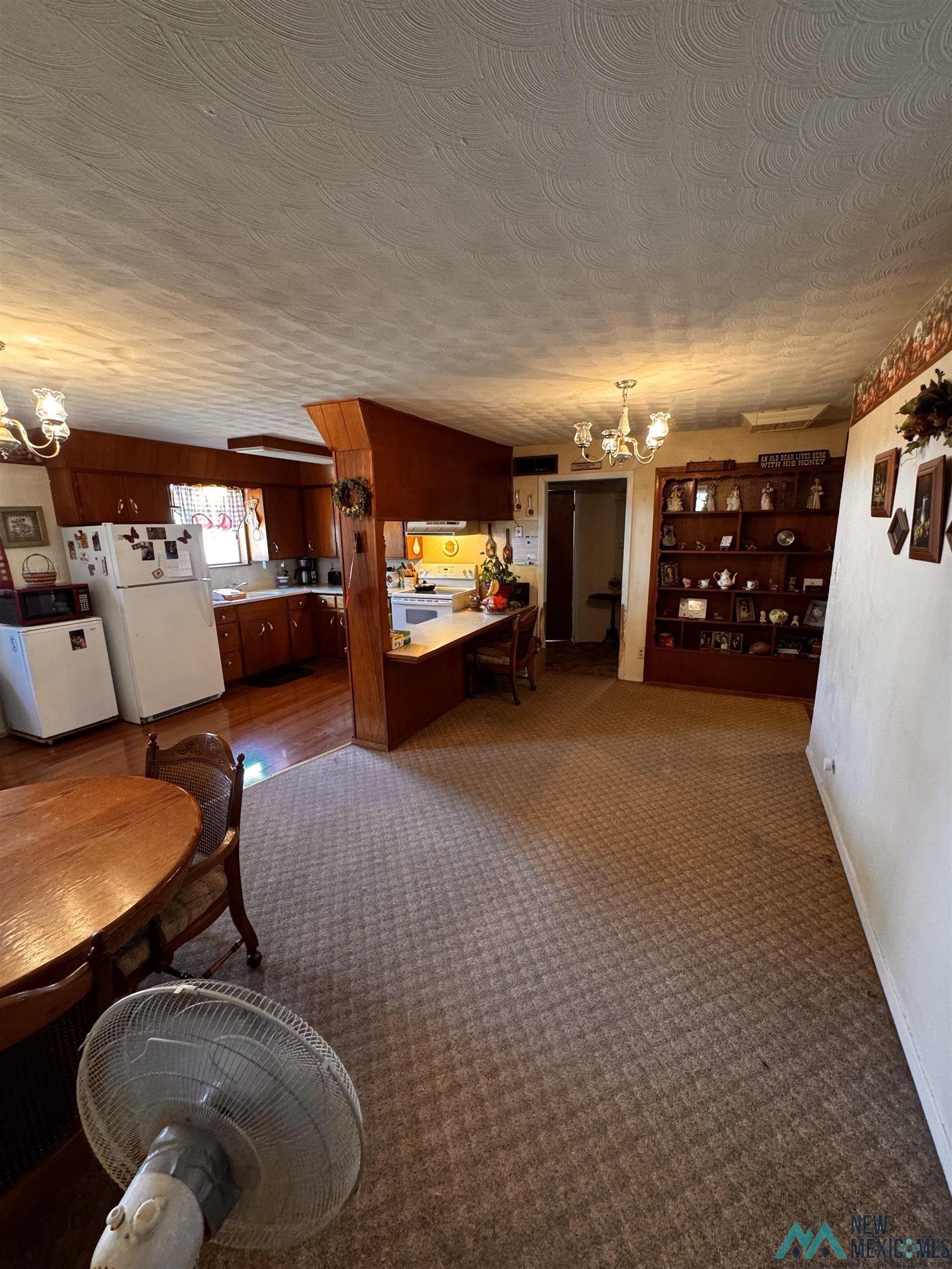 320 E 11th Street