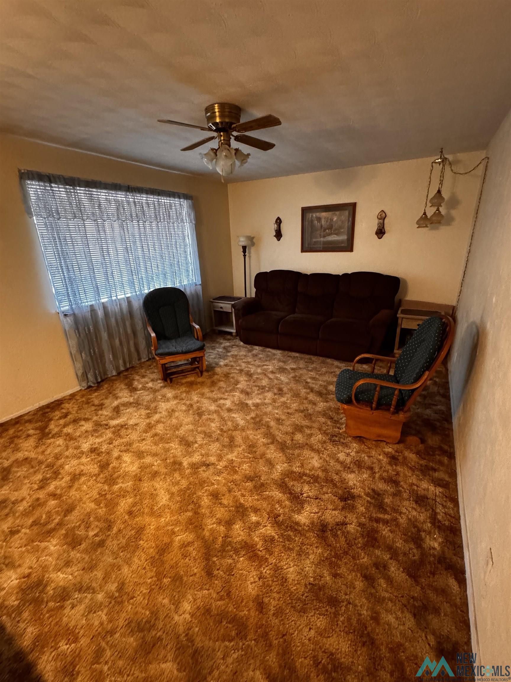 320 E 11th Street