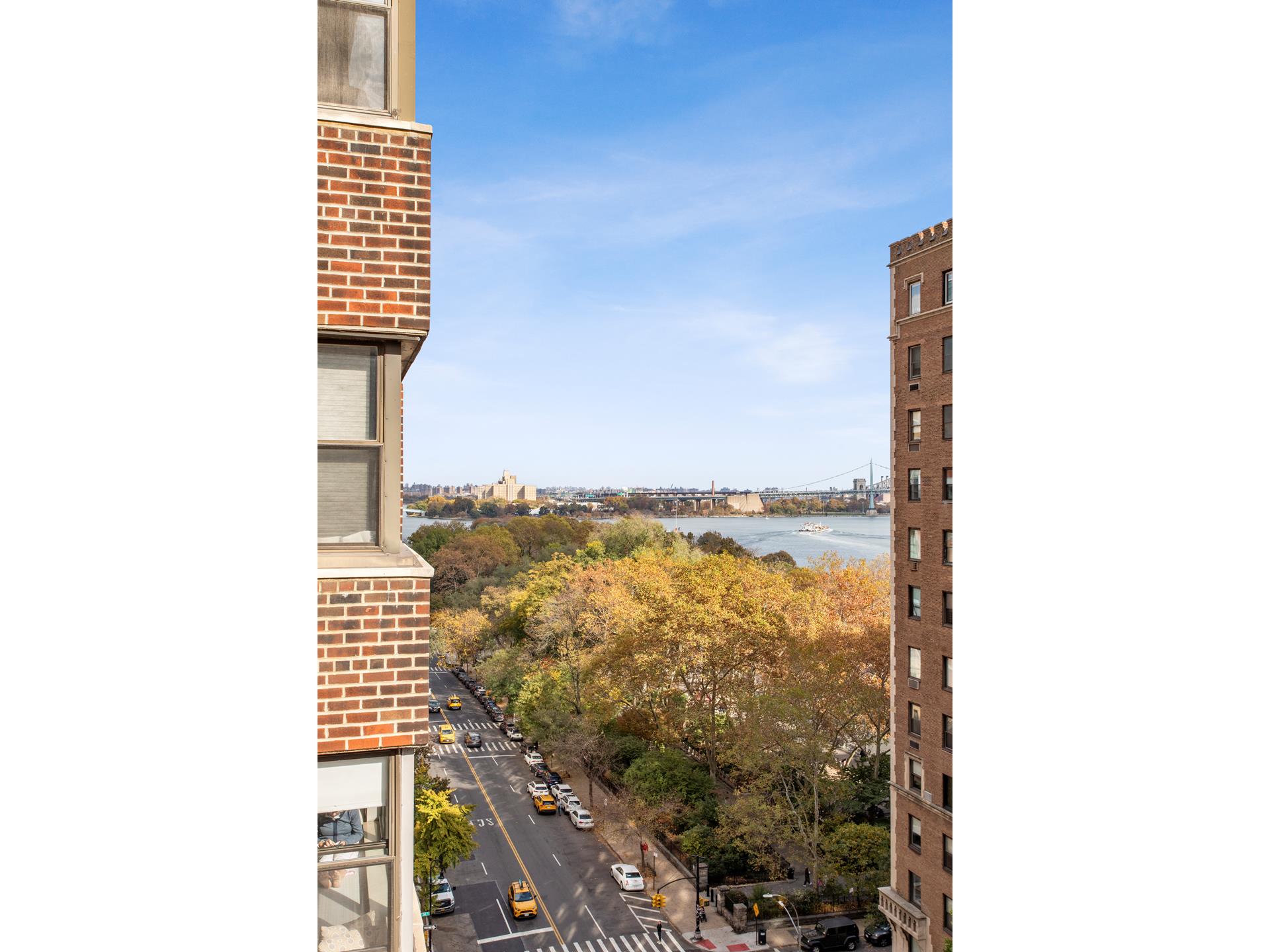 80 E END Avenue 12D