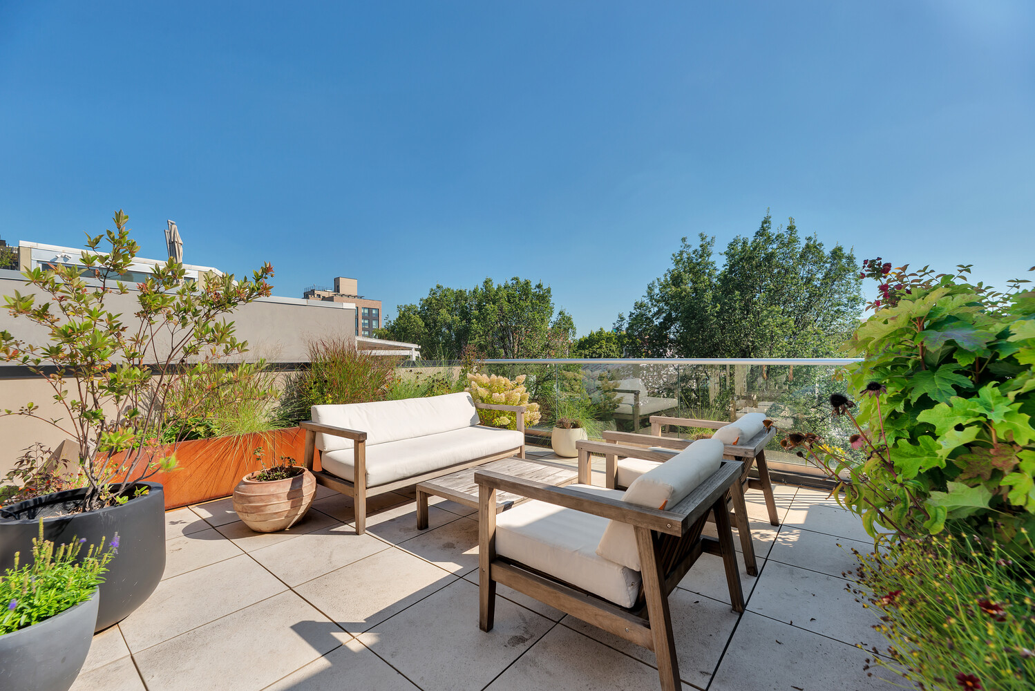 953 PACIFIC Street 3