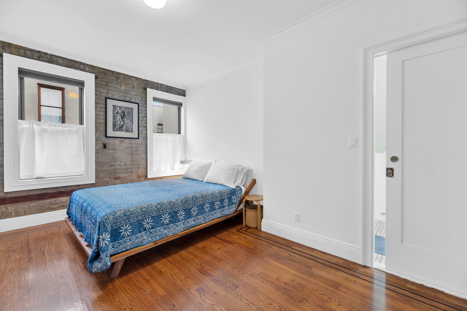 24-75 38TH Street D7/D8