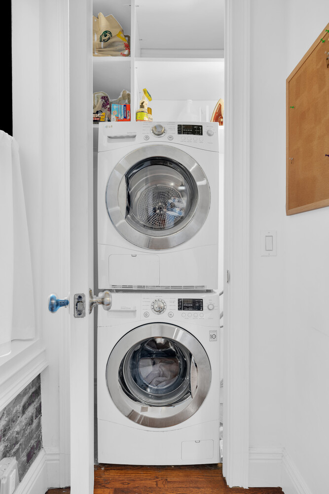 24-75 38TH Street D7/D8