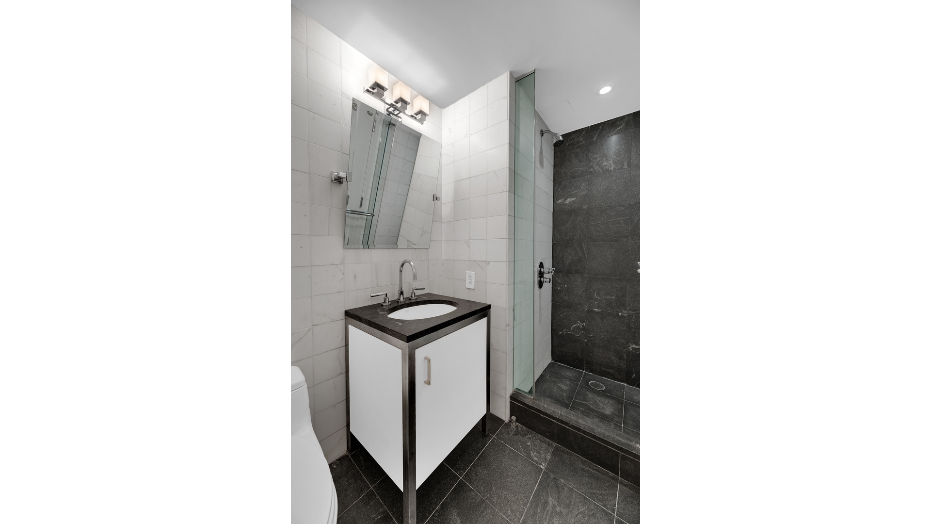 100 W 58TH Street 4C