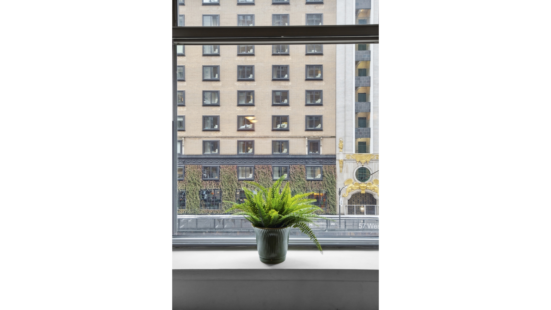 100 W 58TH Street 4C