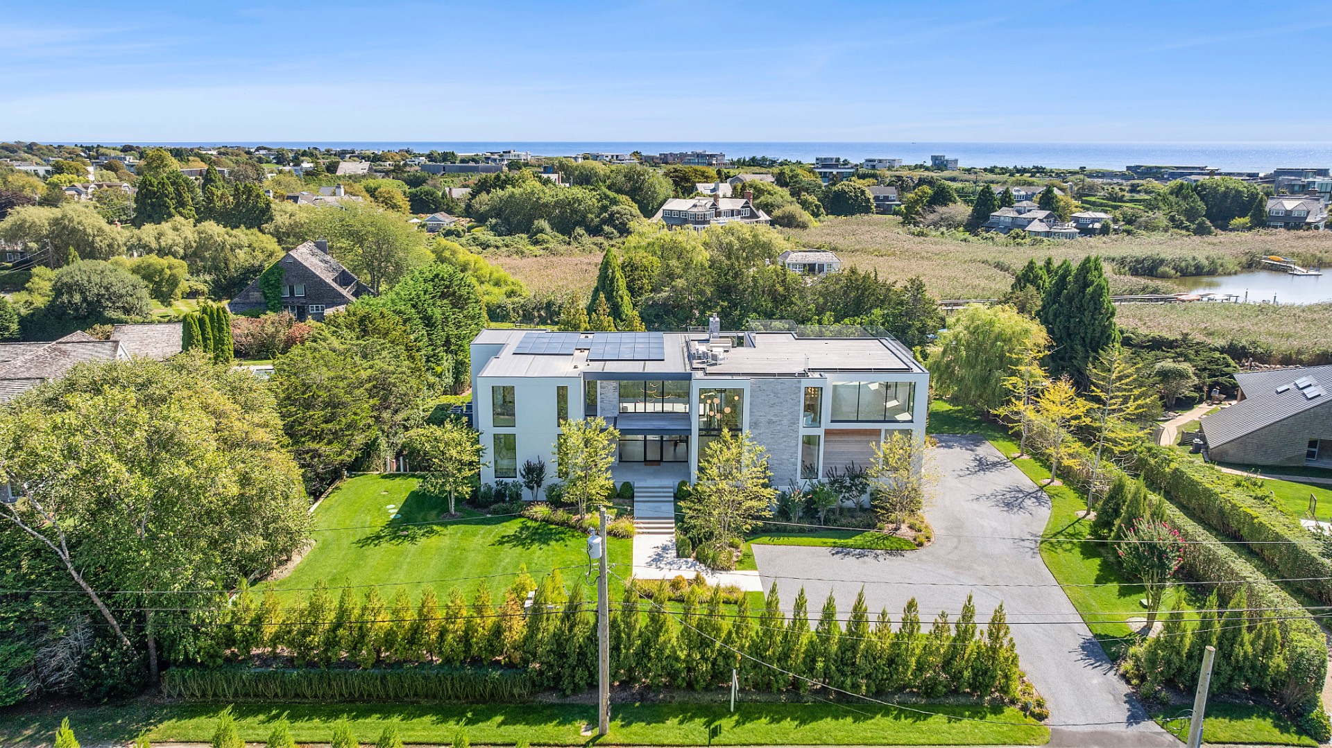 99 POINTE MECOX LN
