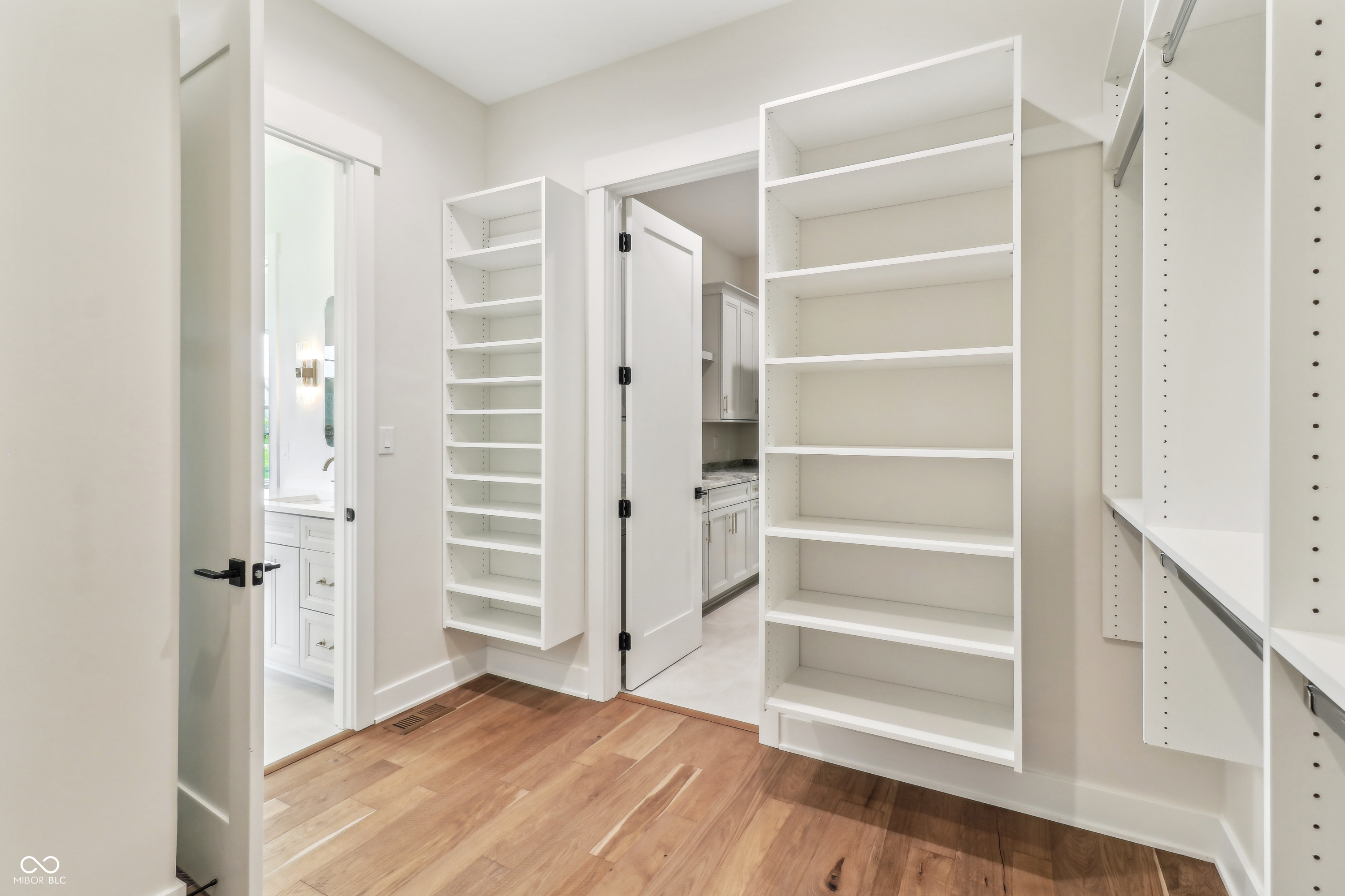 8083 Easton Lane