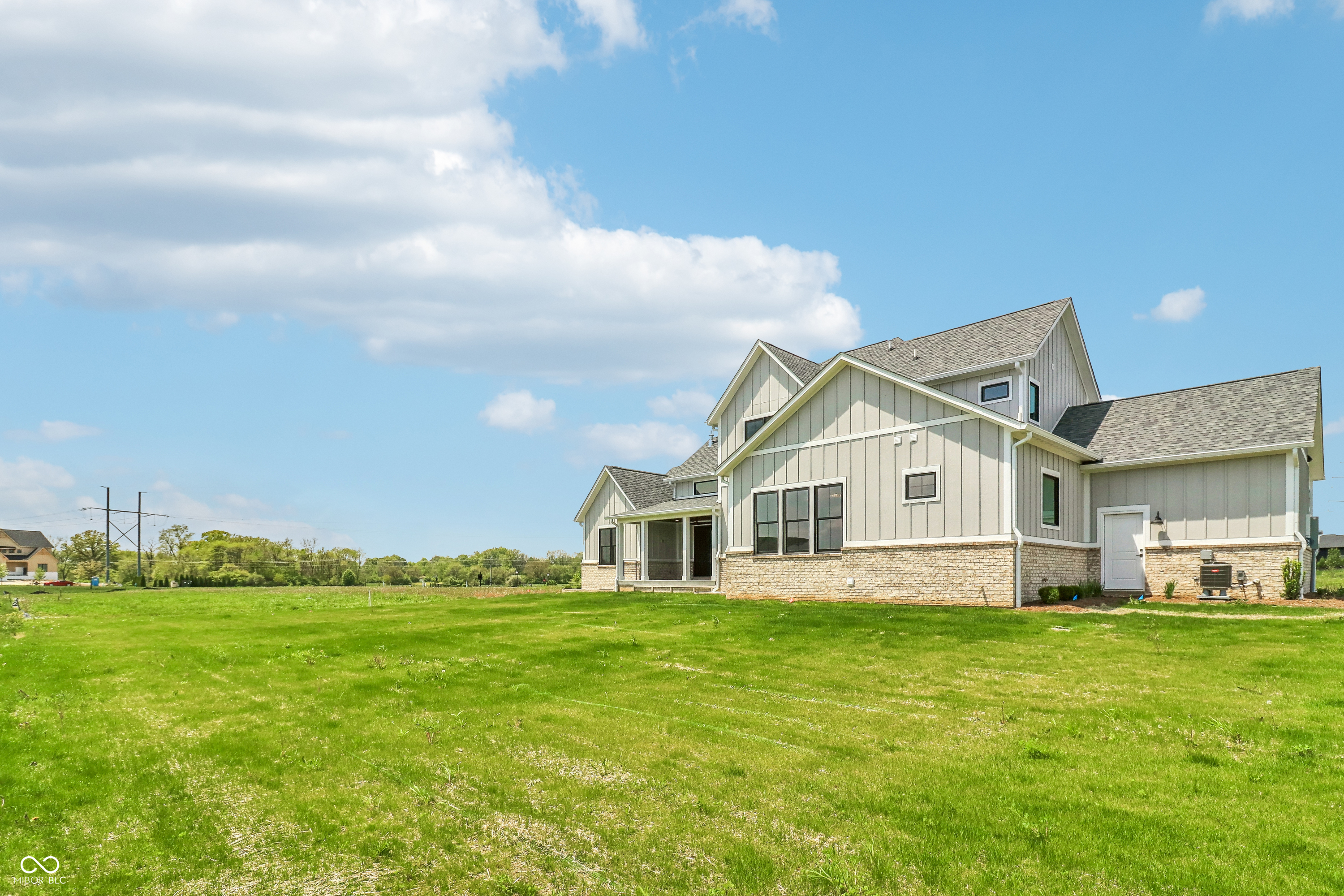 8083 Easton Lane