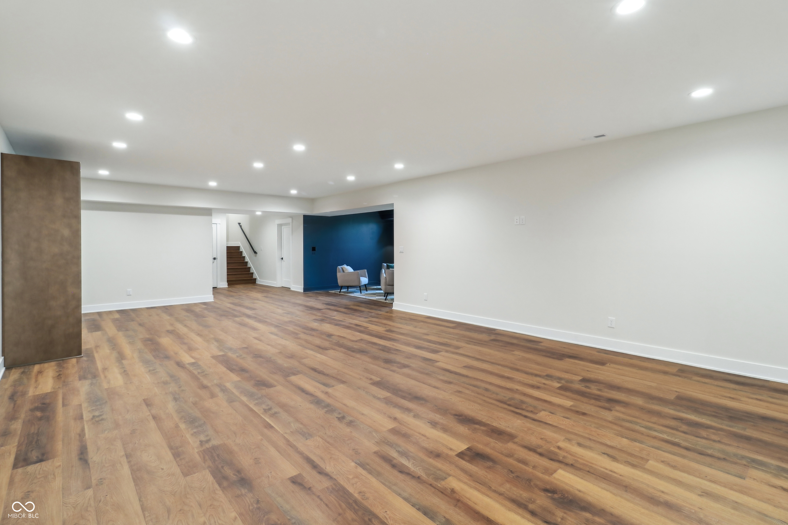 8083 Easton Lane