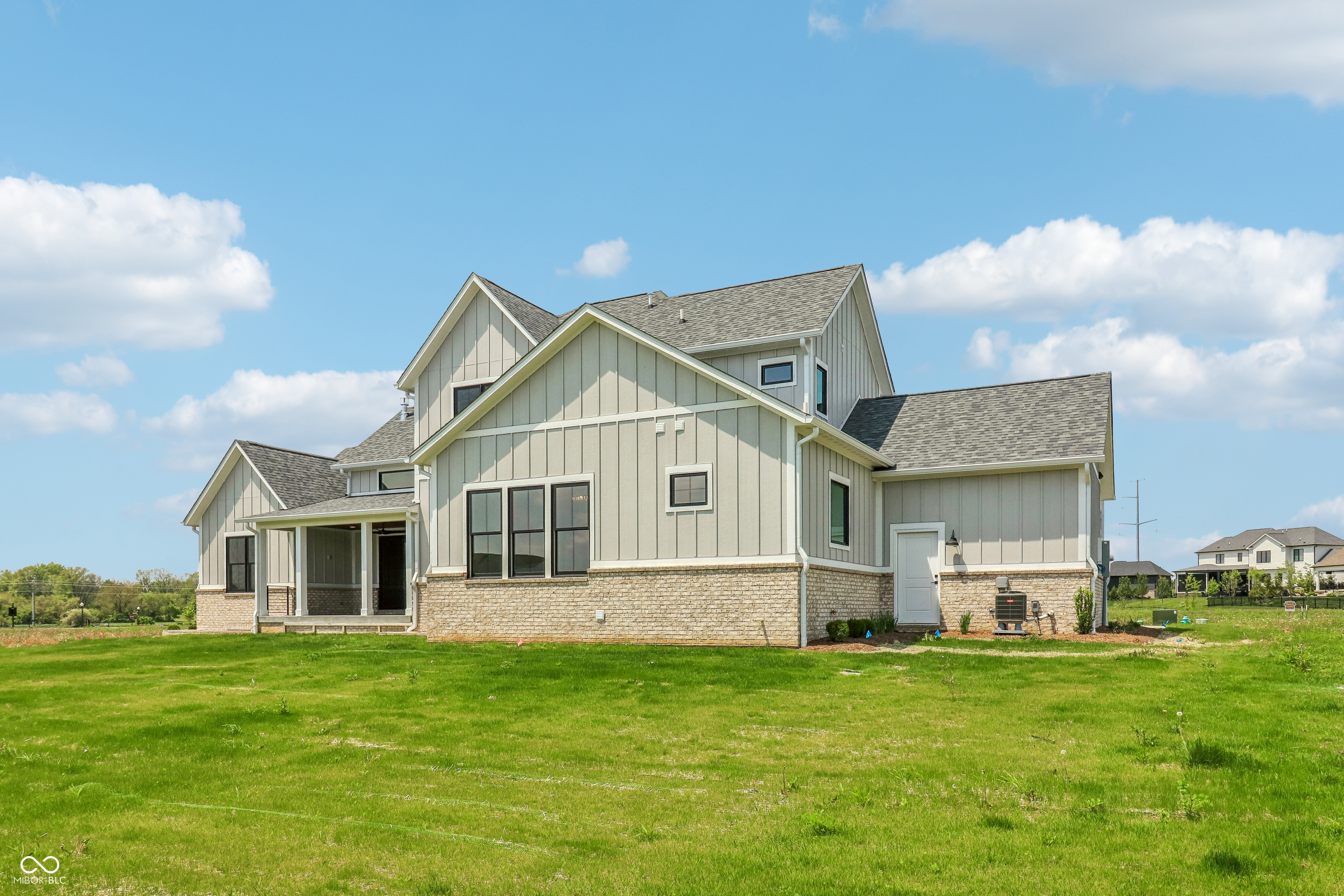 8083 Easton Lane
