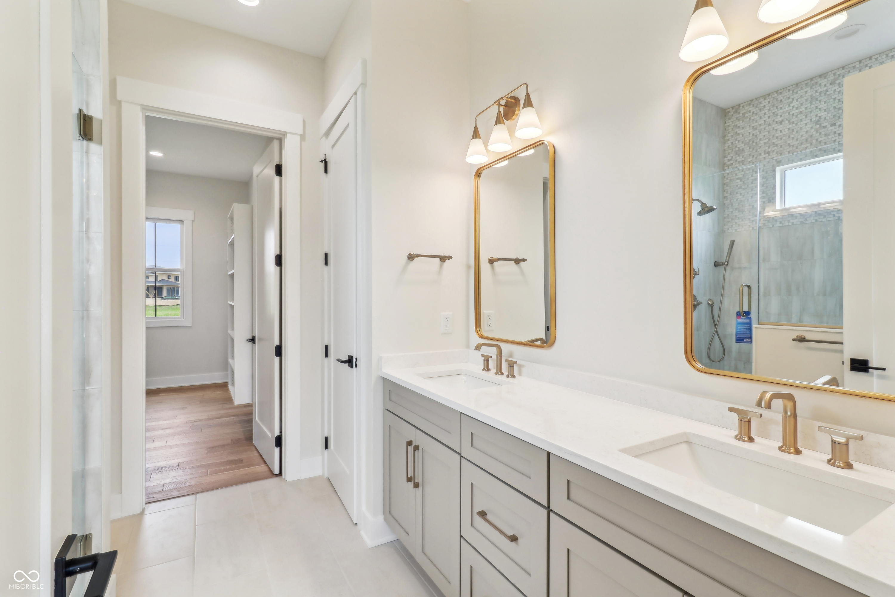 8083 Easton Lane