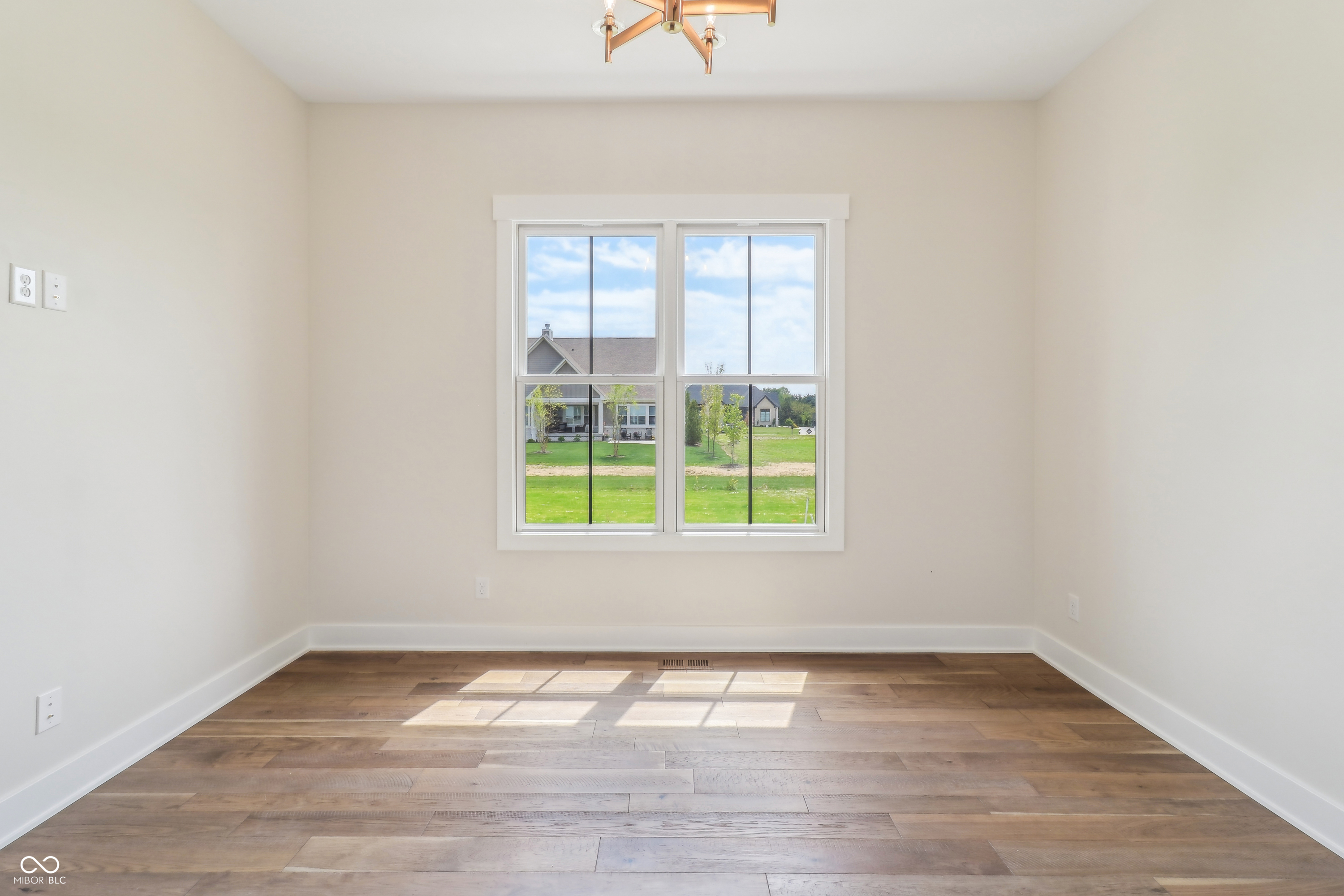 8083 Easton Lane