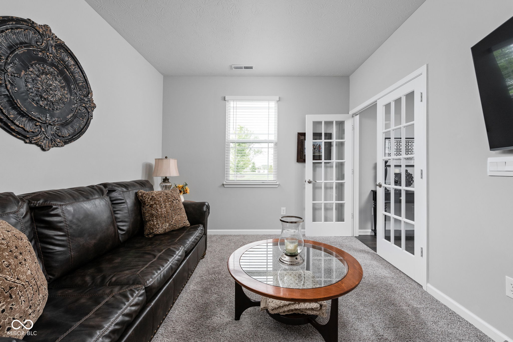 2542 Barstow Drive