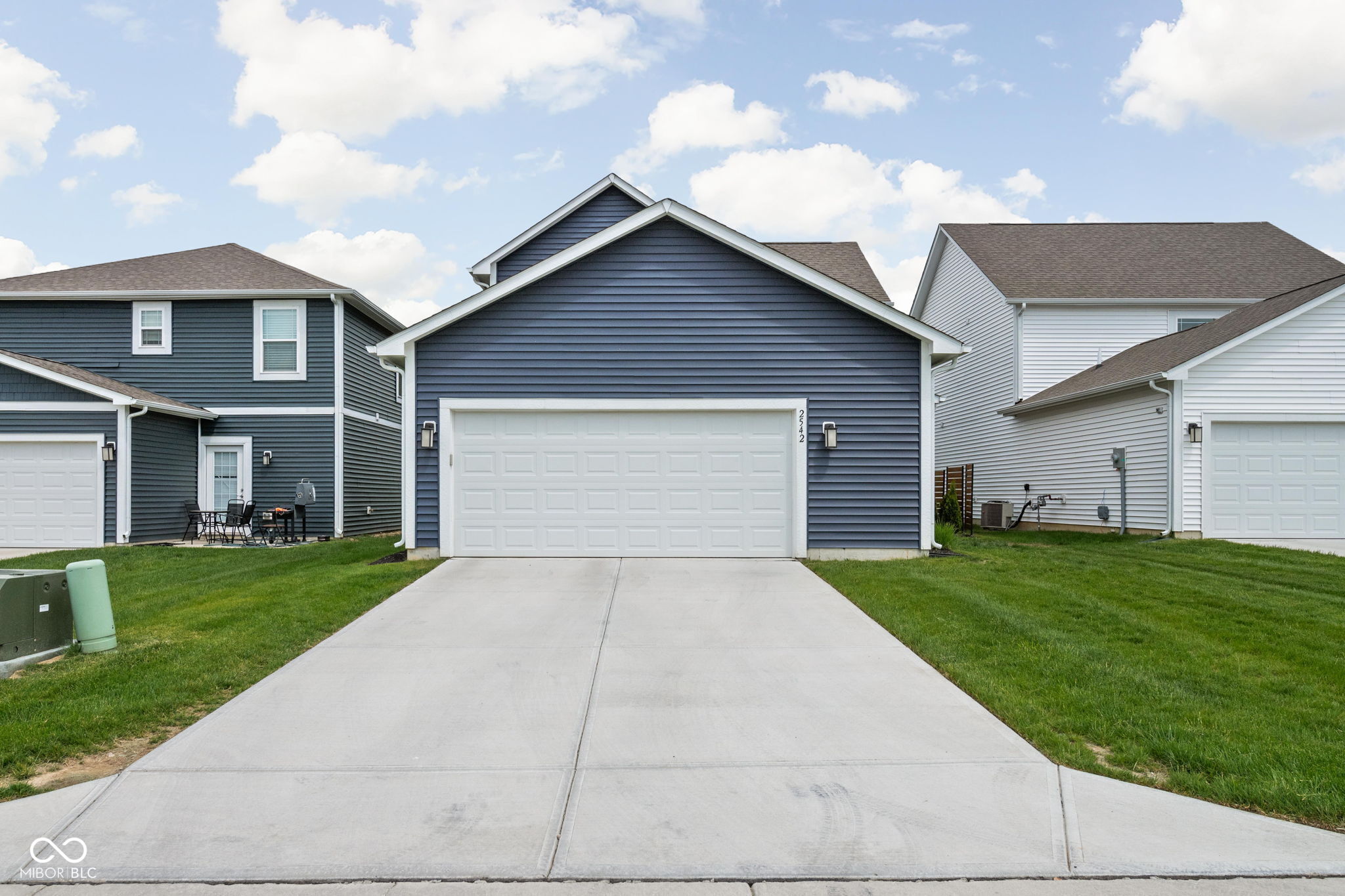 2542 Barstow Drive