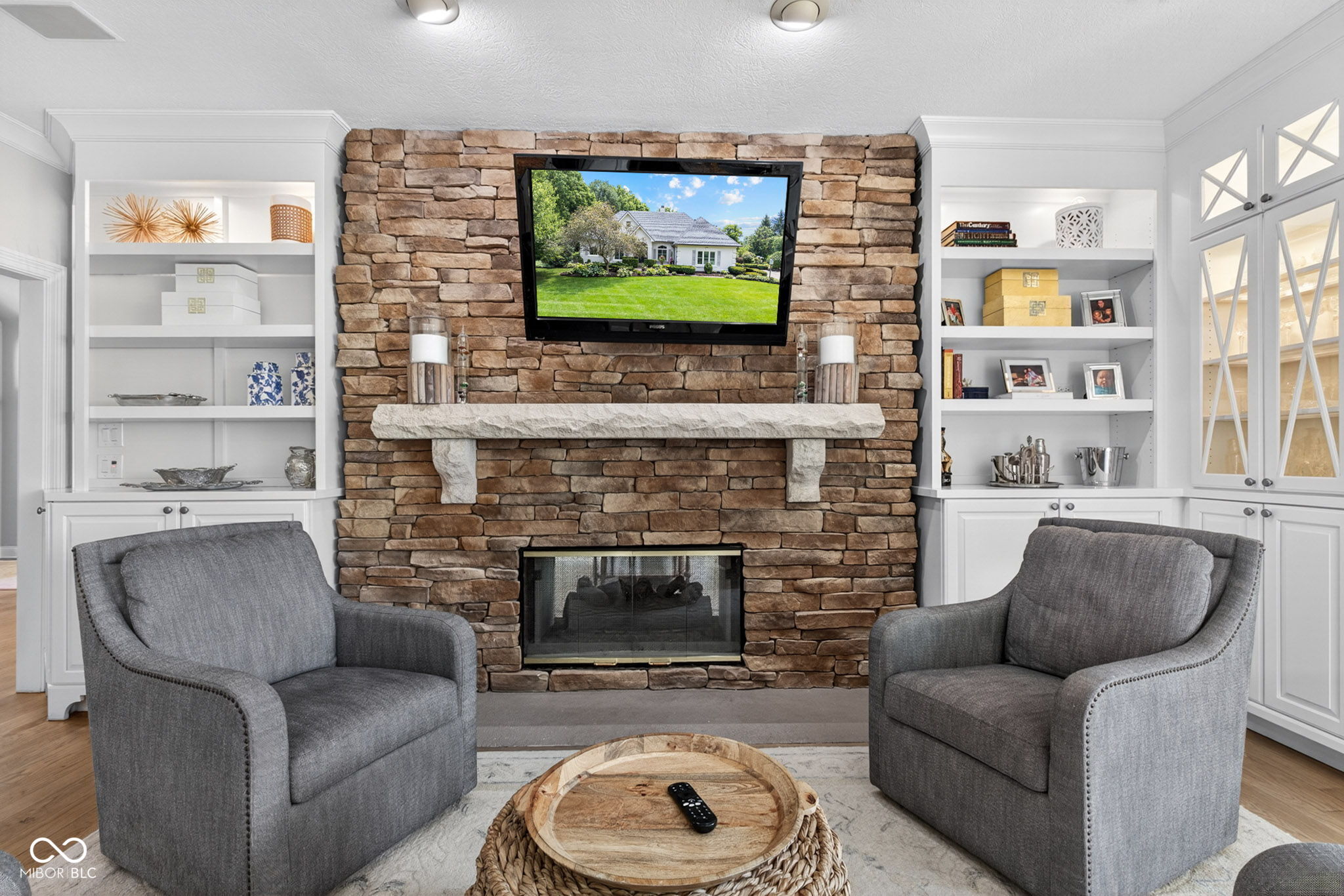 10465 Fox Trace