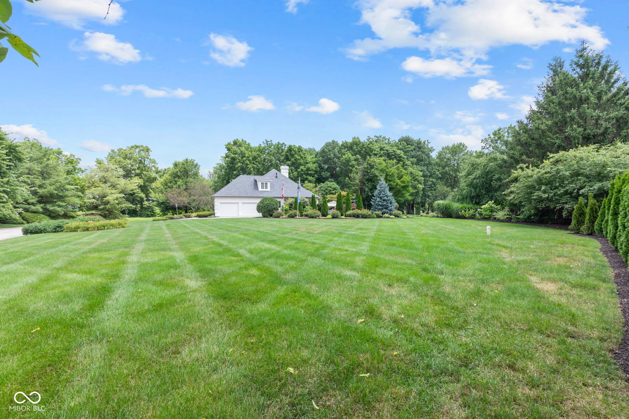 10465 Fox Trace