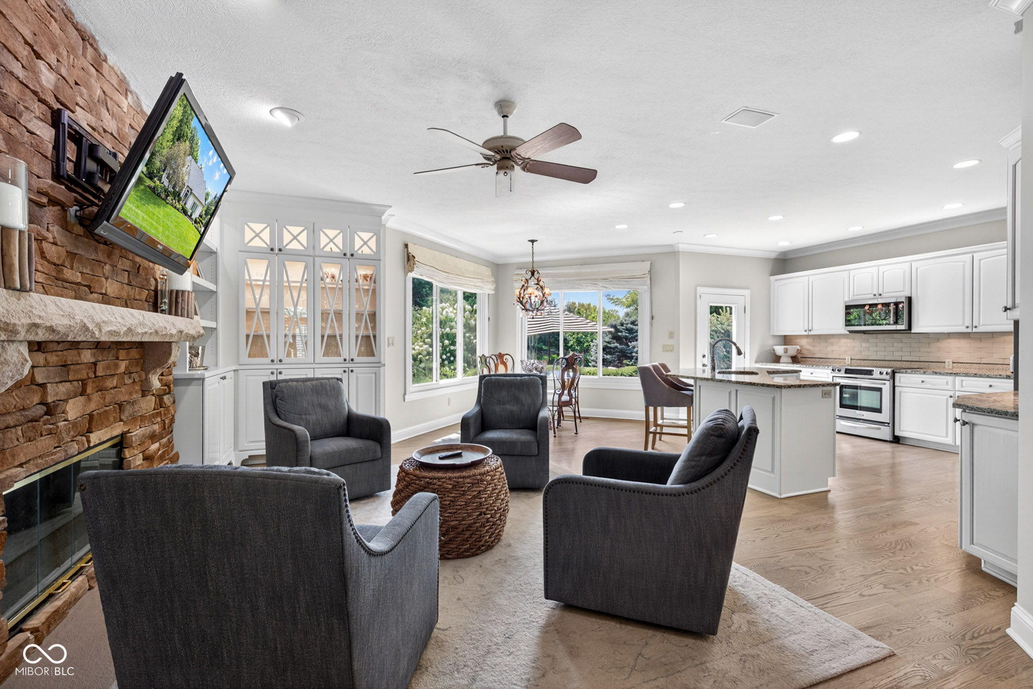 10465 Fox Trace
