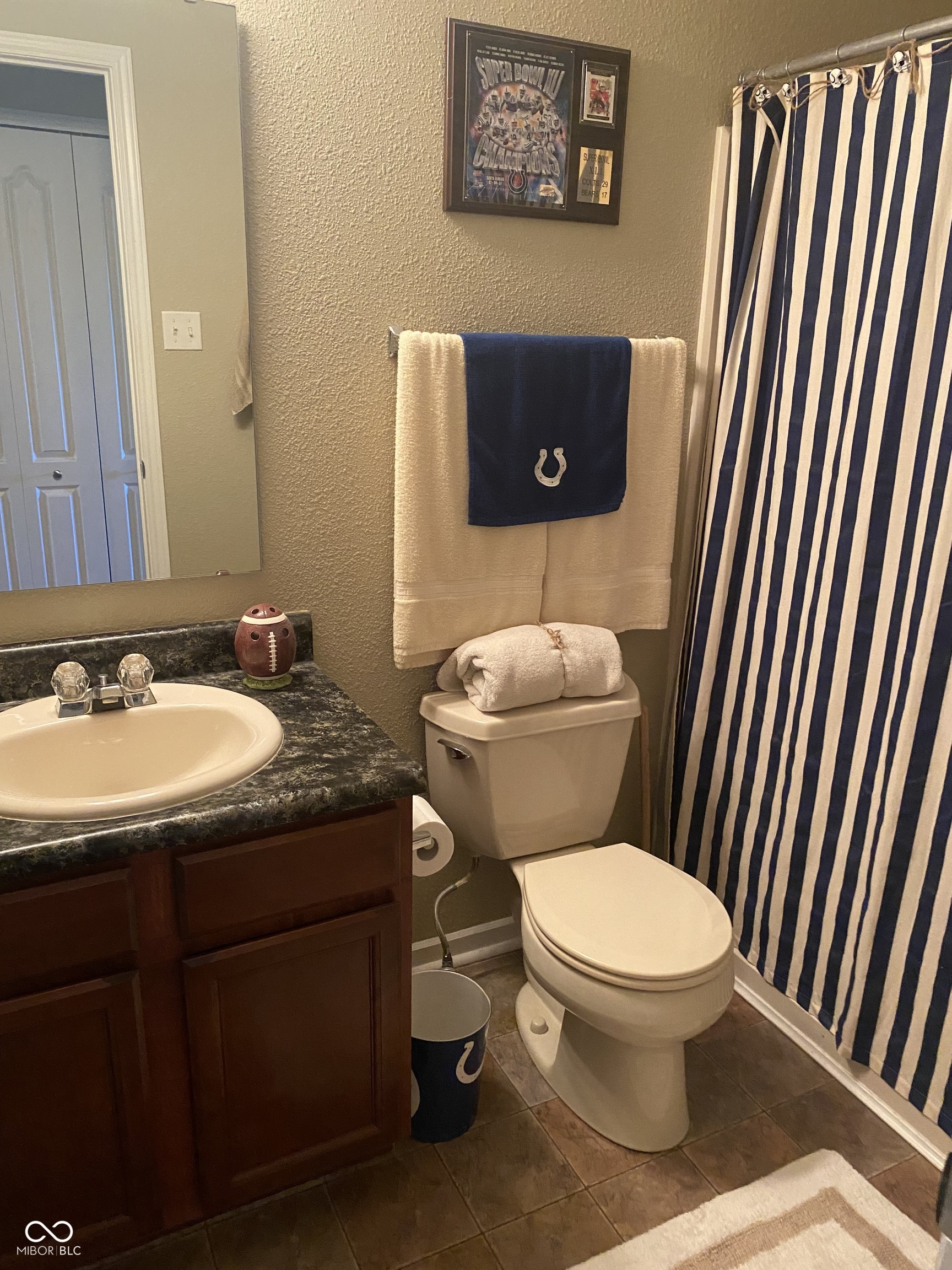 6865 W Philadelphia Drive