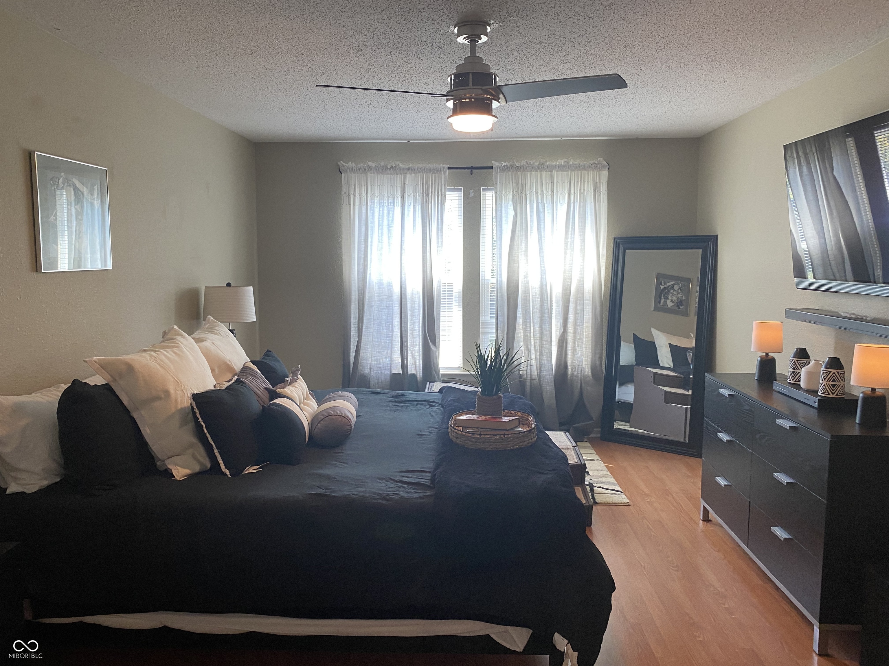 6865 W Philadelphia Drive