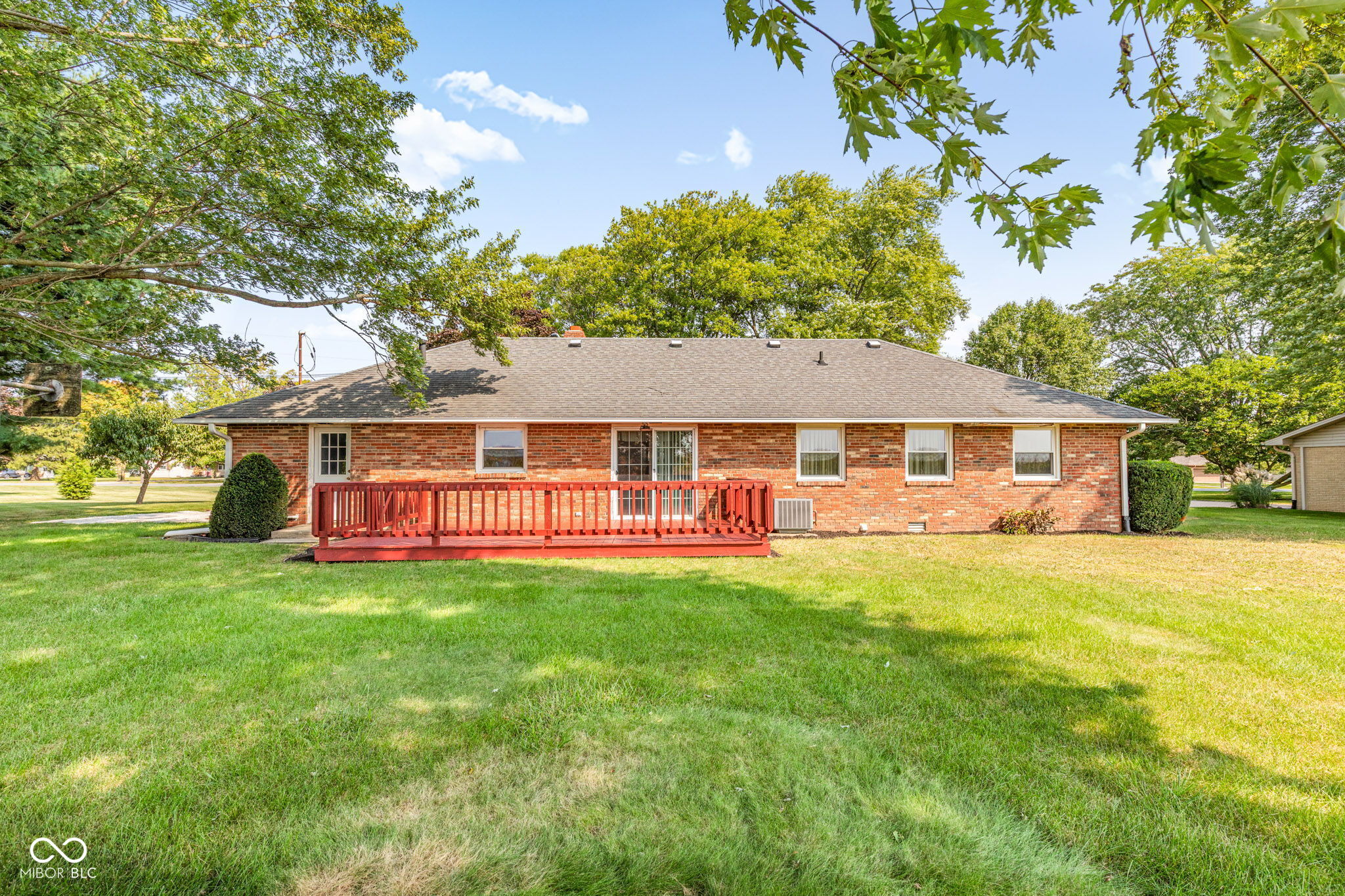 2005 E Kelley Road