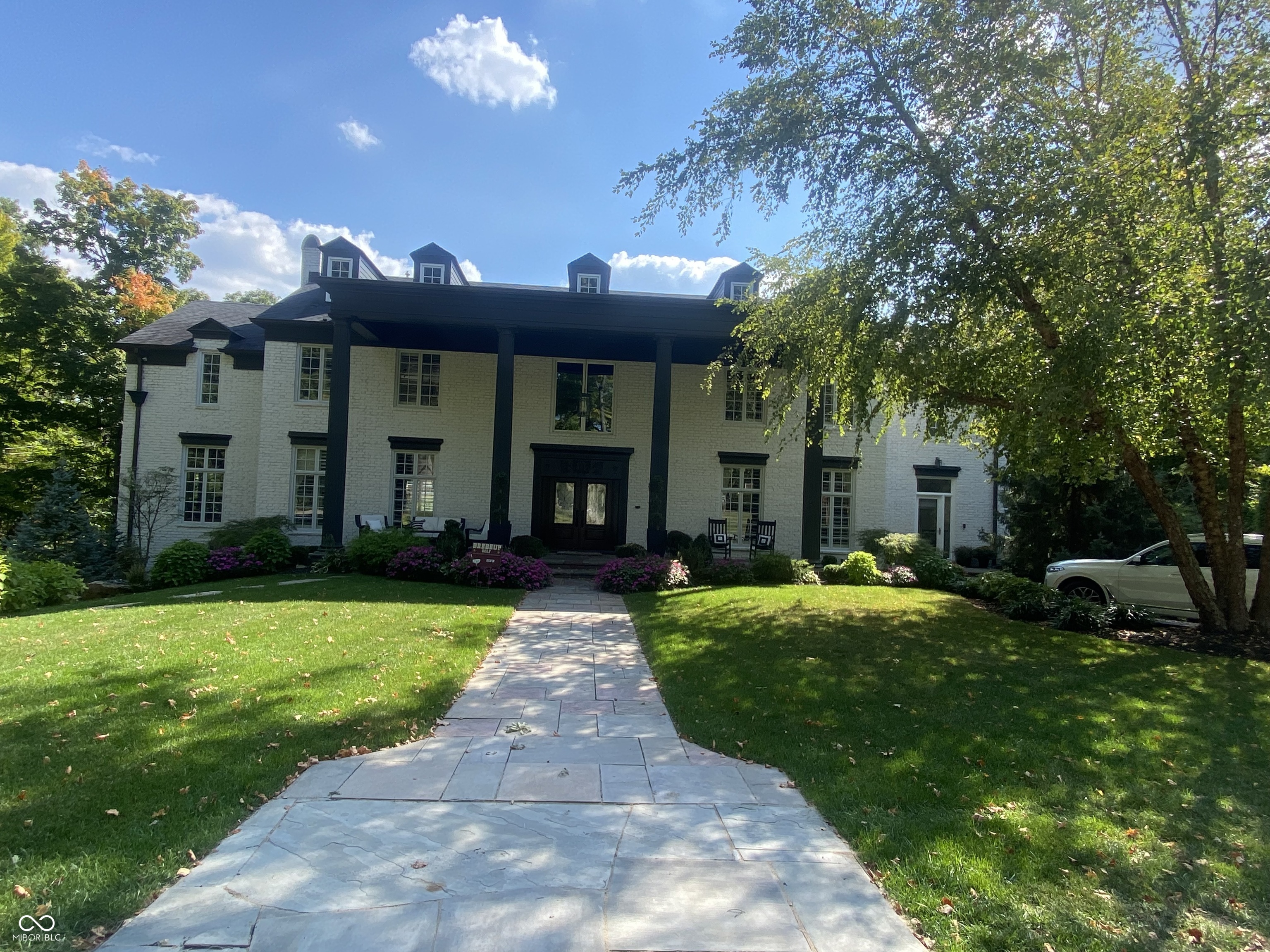 7779 Ridge Road