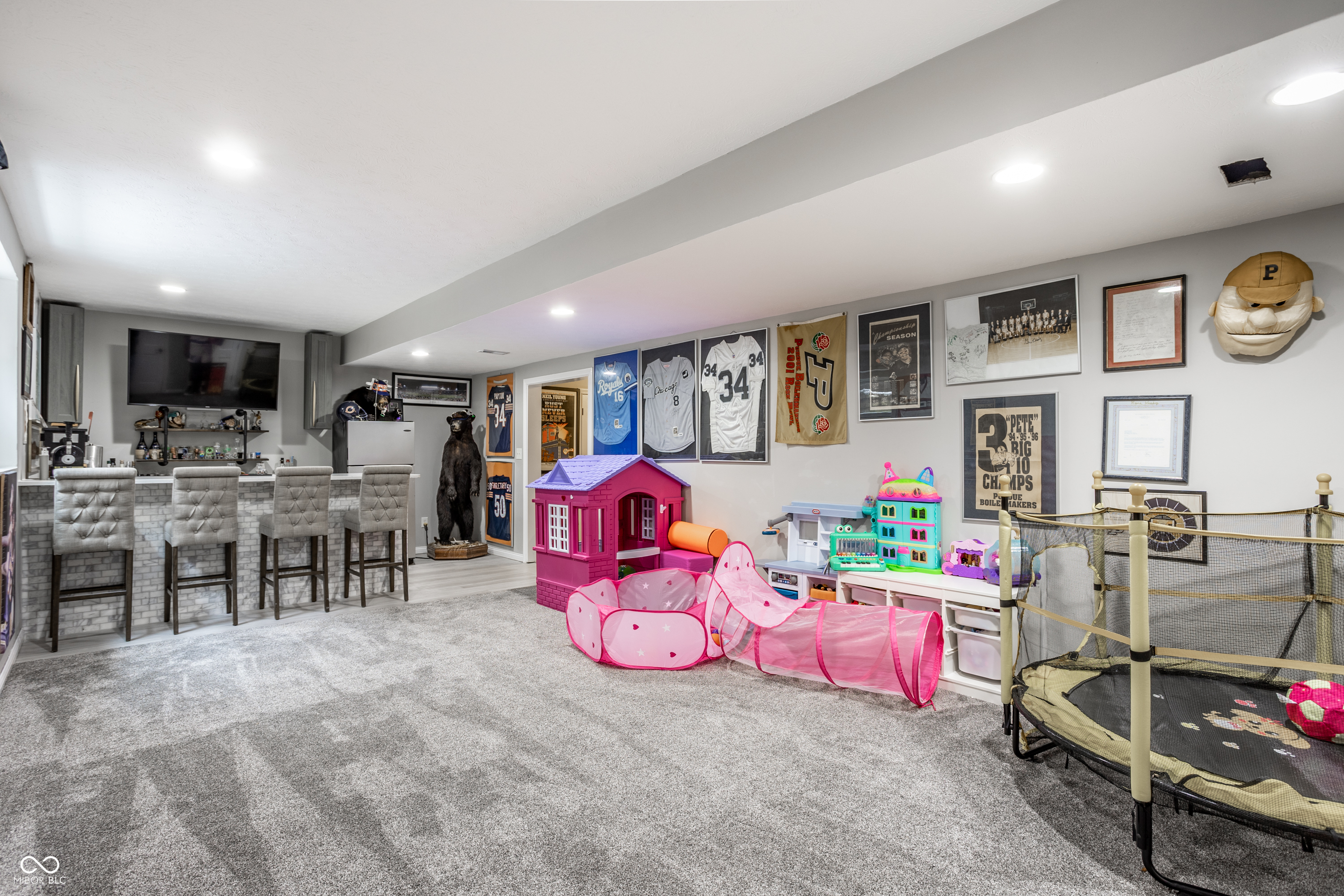 14564 White Hall Circle