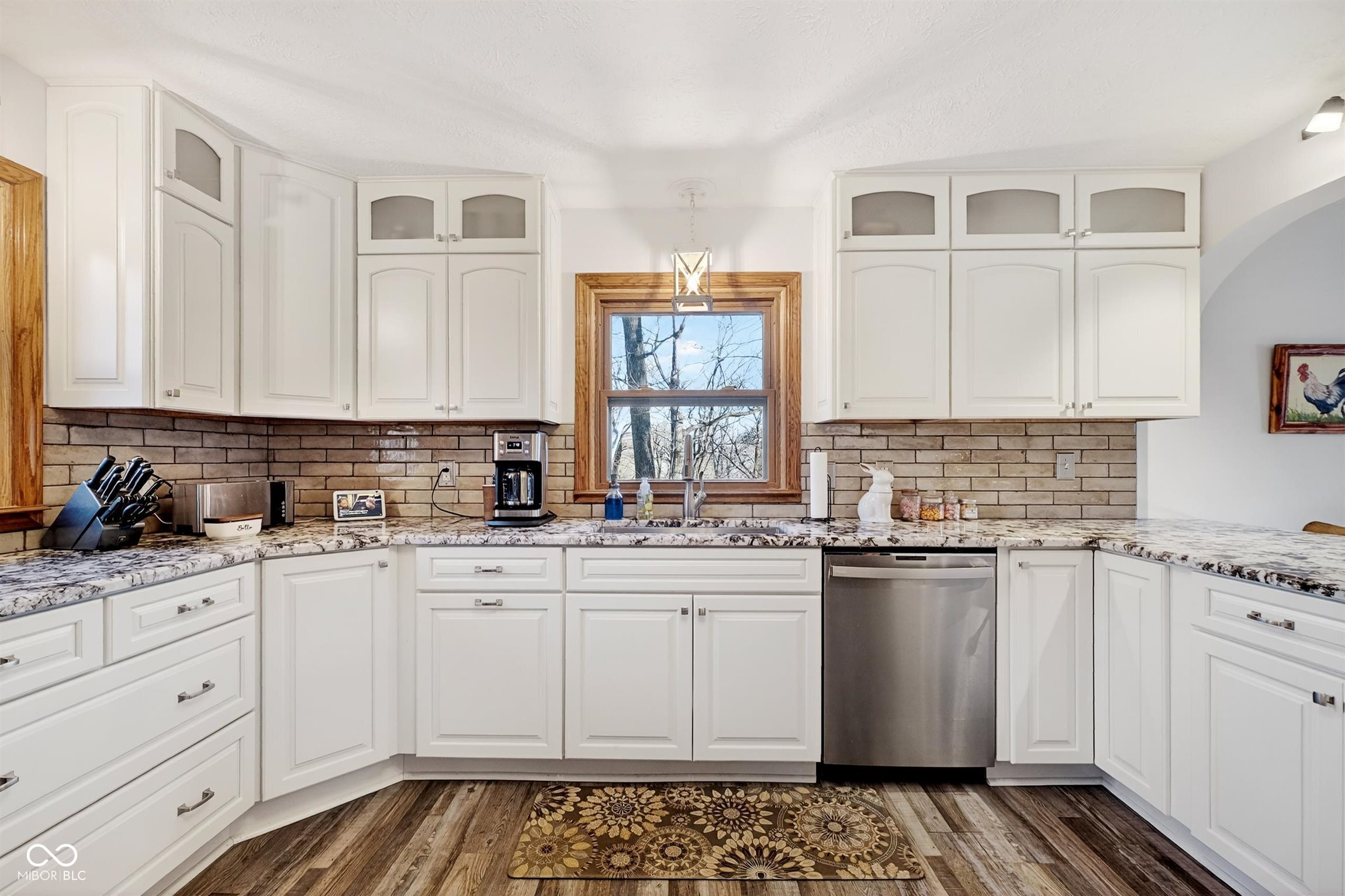 2594 E Traction Road