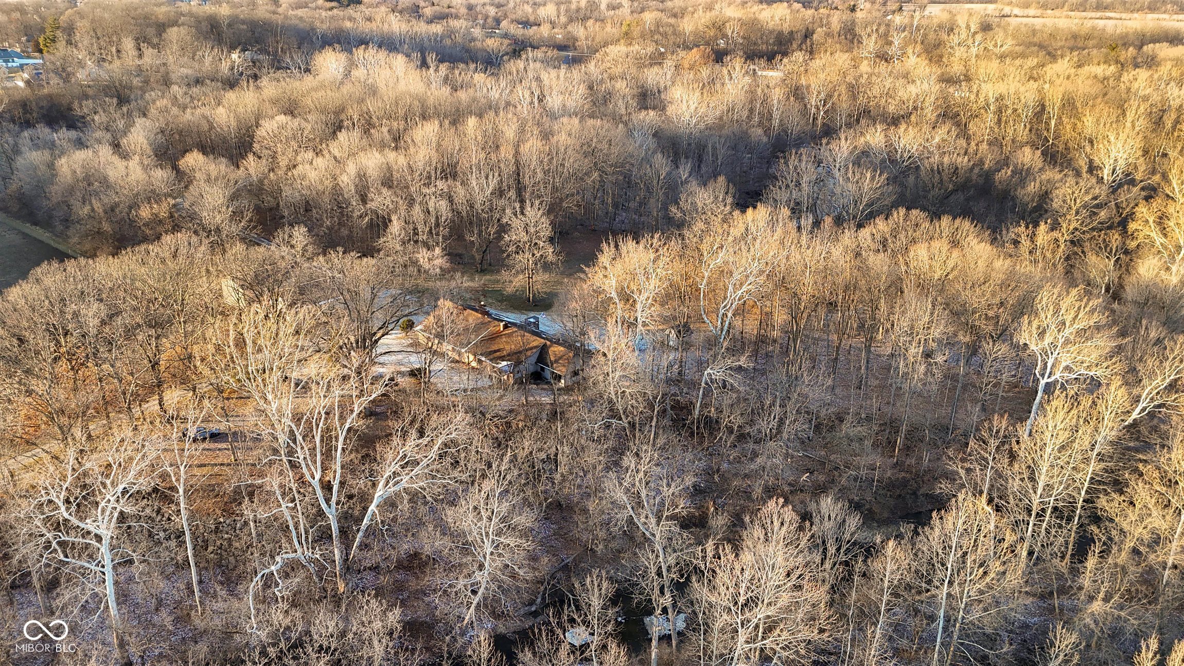 2594 E Traction Road