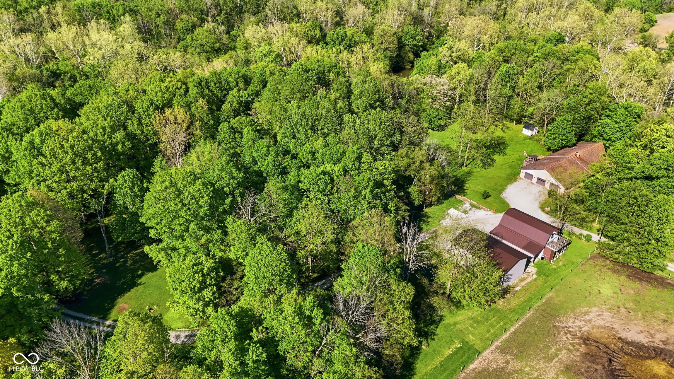 2594 E Traction Road