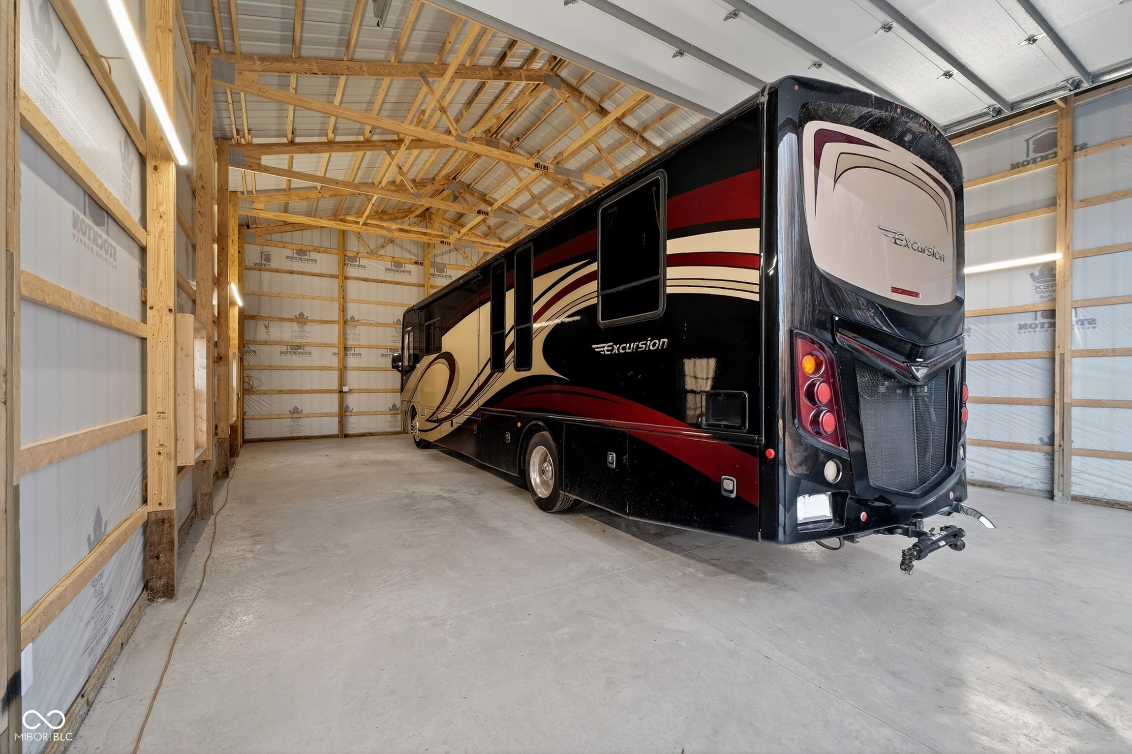 2594 E Traction Road