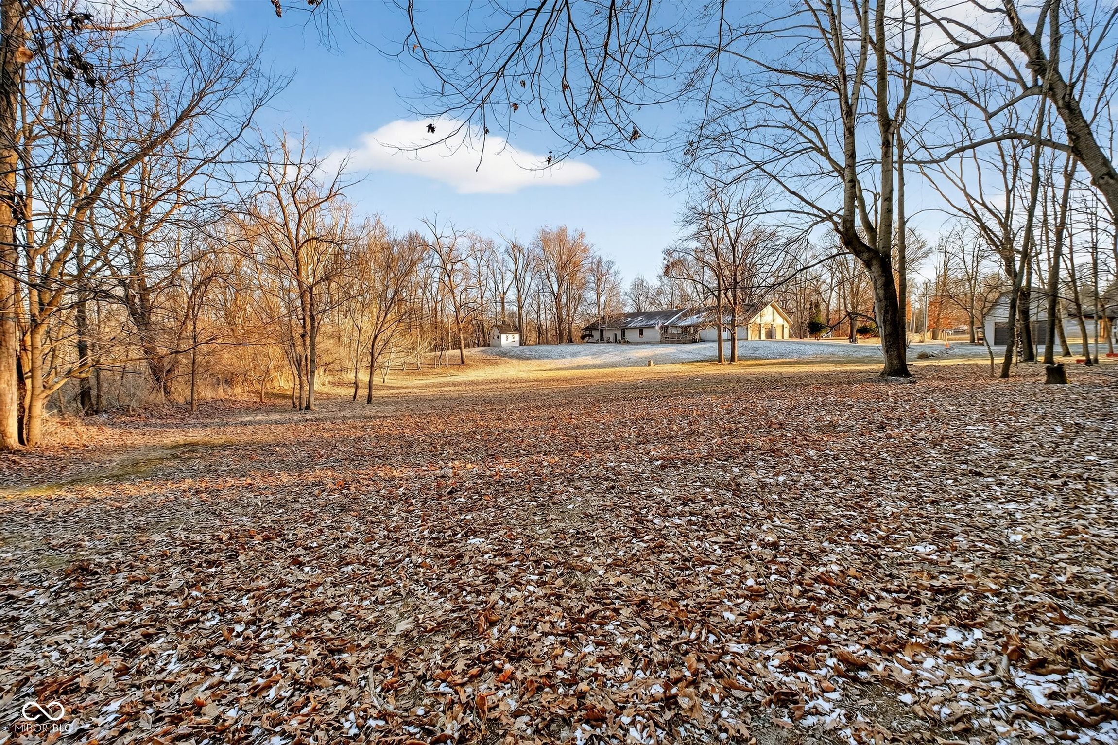 2594 E Traction Road