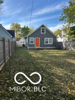 737 N Pershing Avenue