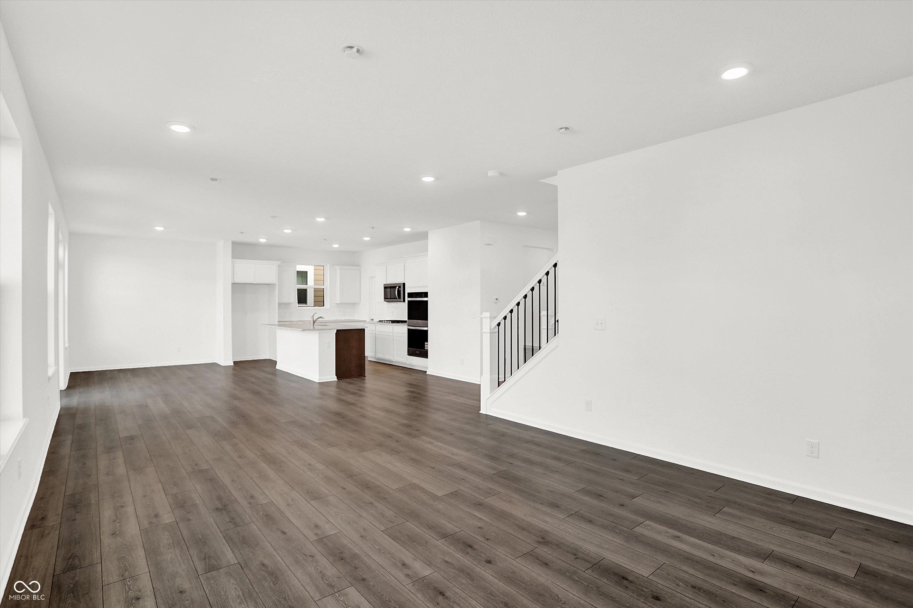 5740 Cloister Lane