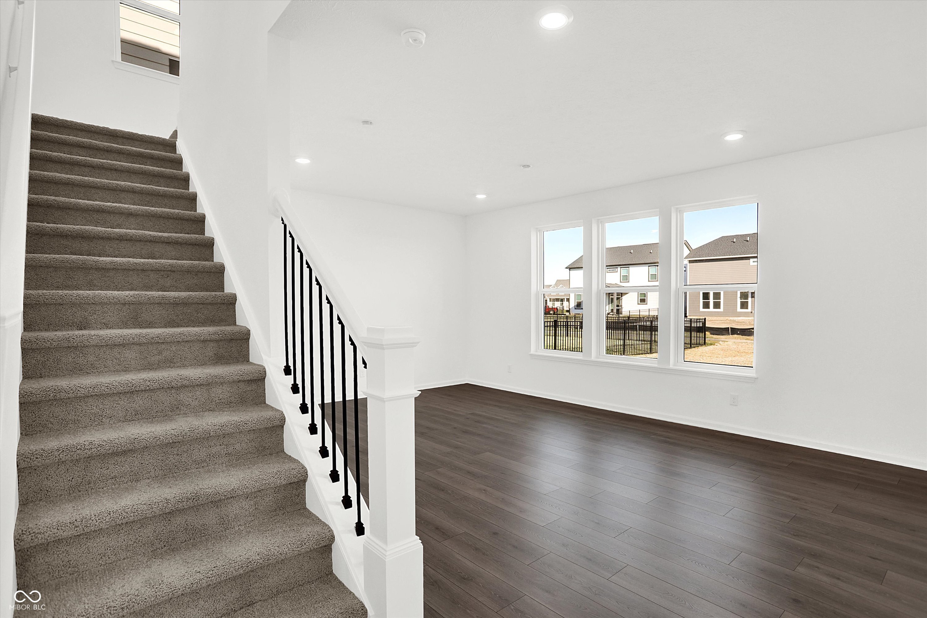 5740 Cloister Lane