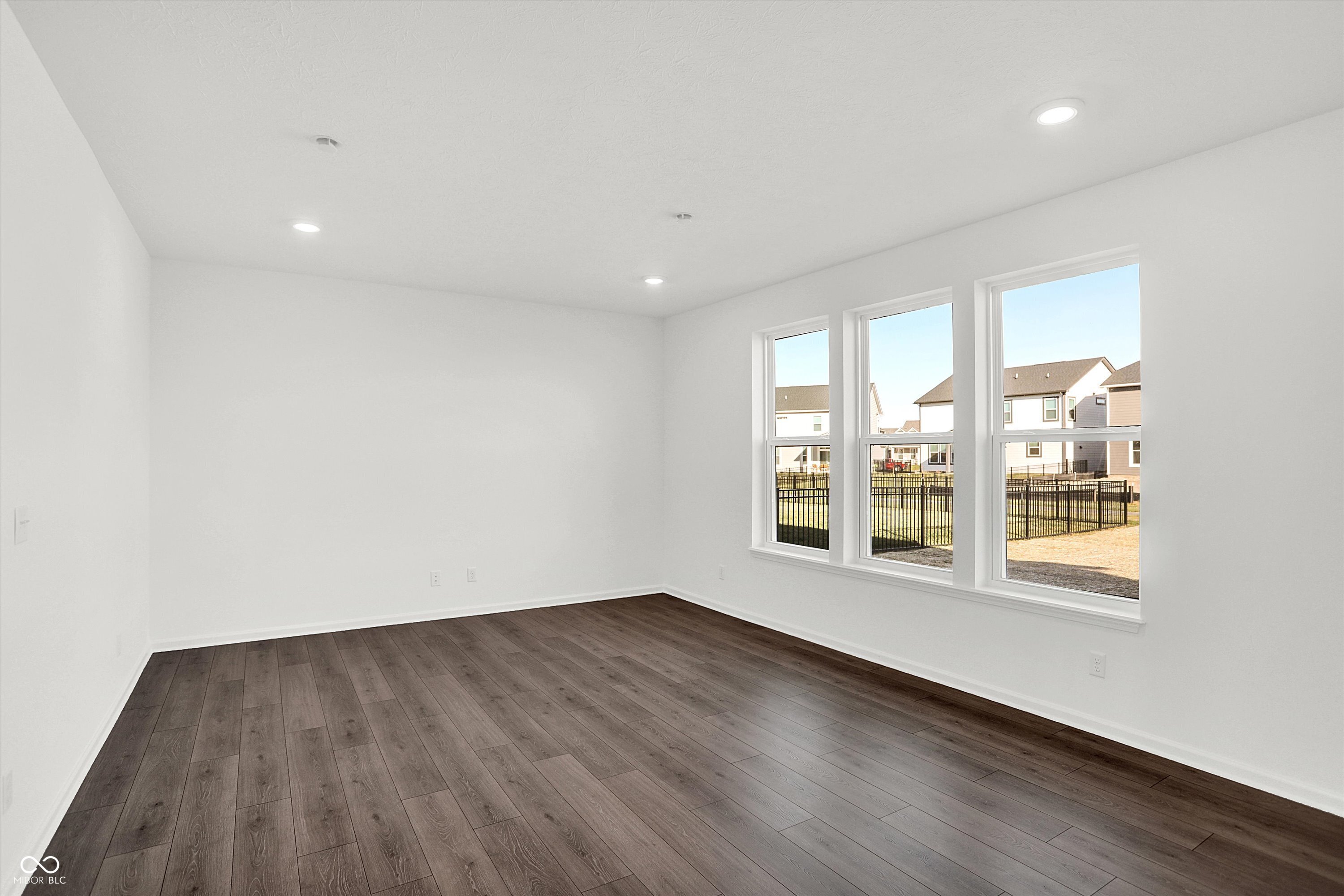 5740 Cloister Lane